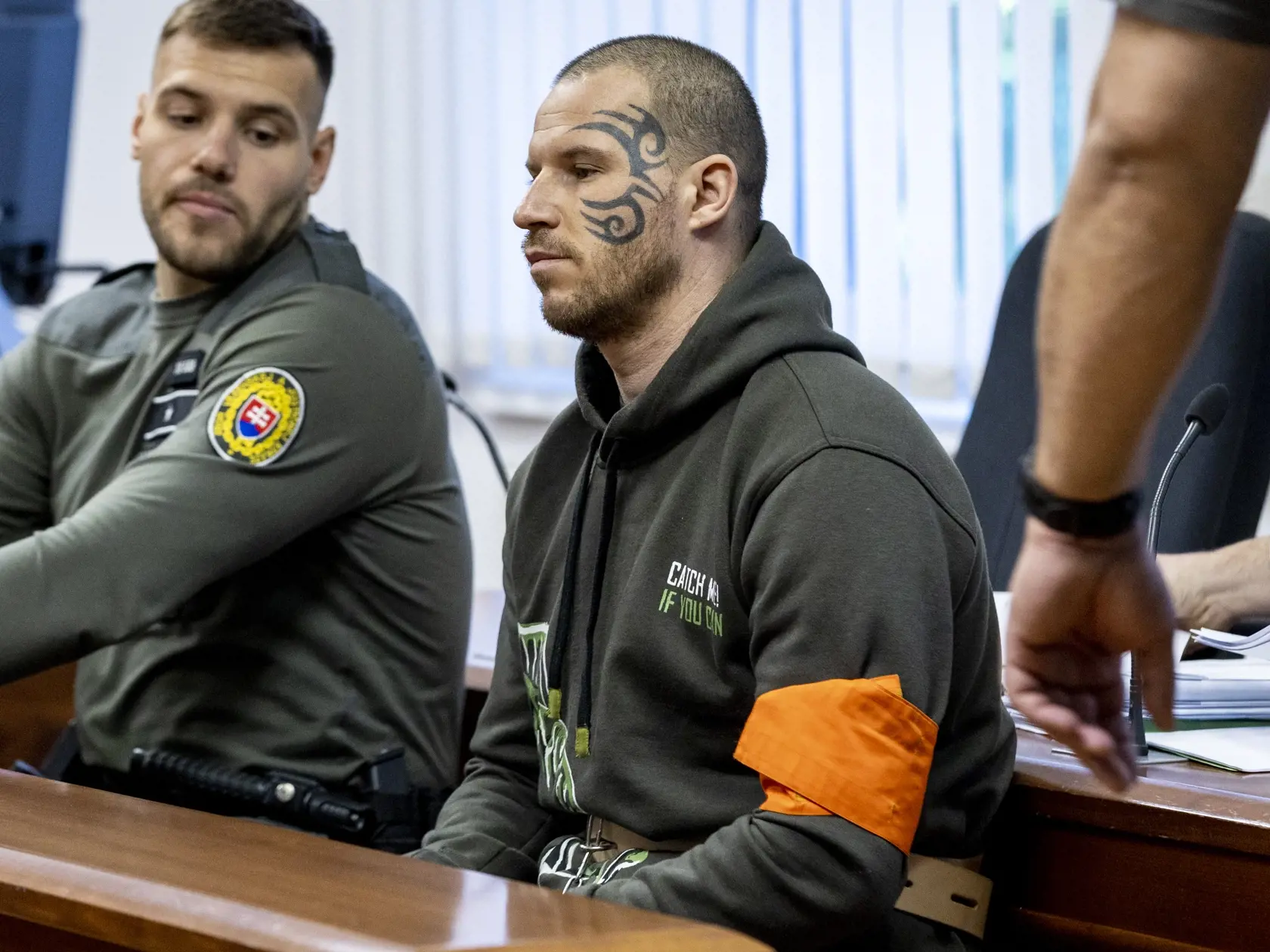 Pojednávanie v prípade úkladnej vraždy v štádiu pokusu. Na snímke je obžalovaný Jozef Časko.