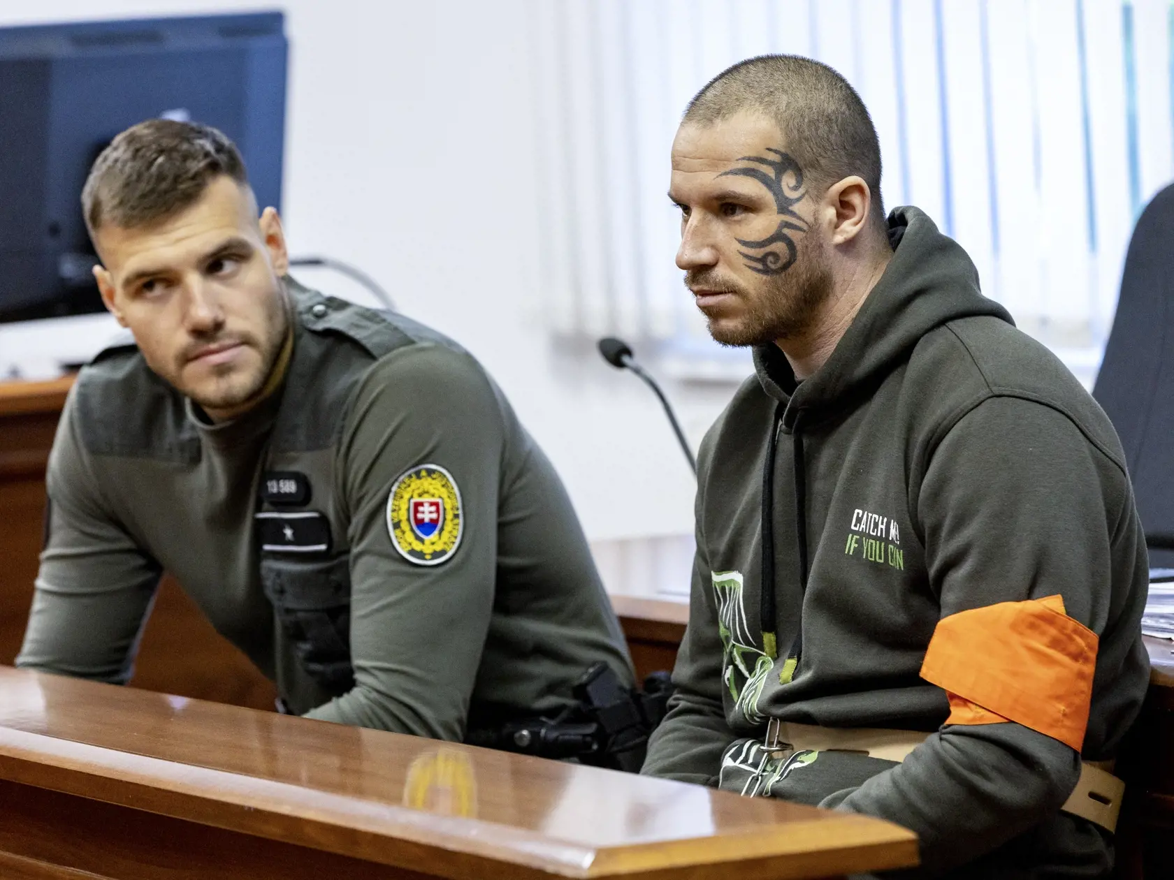 Pojednávanie v prípade úkladnej vraždy v štádiu pokusu. Na snímke je obžalovaný Jozef Časko.