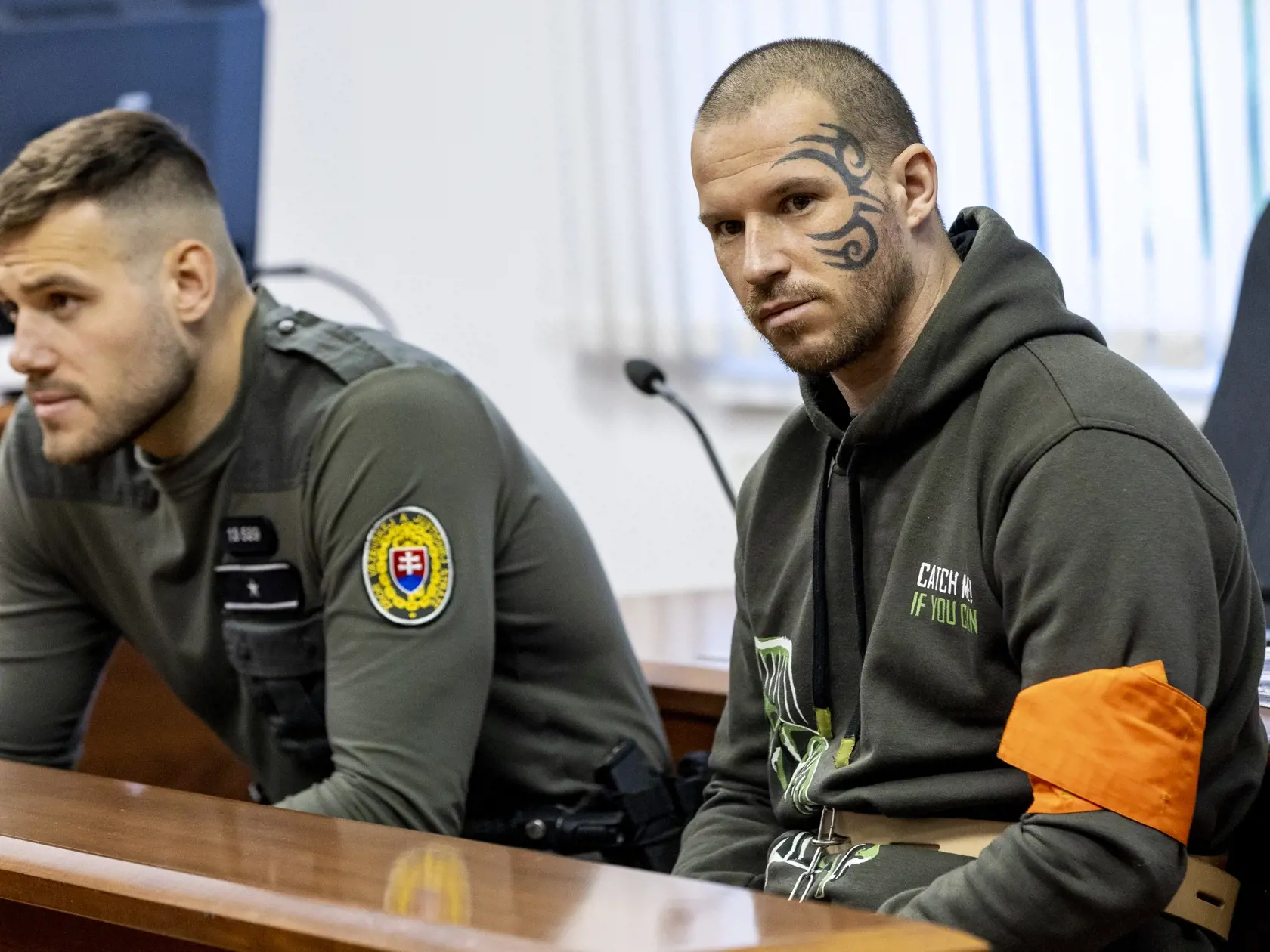 Pojednávanie v prípade úkladnej vraždy v štádiu pokusu. Na snímke je obžalovaný Jozef Časko.
