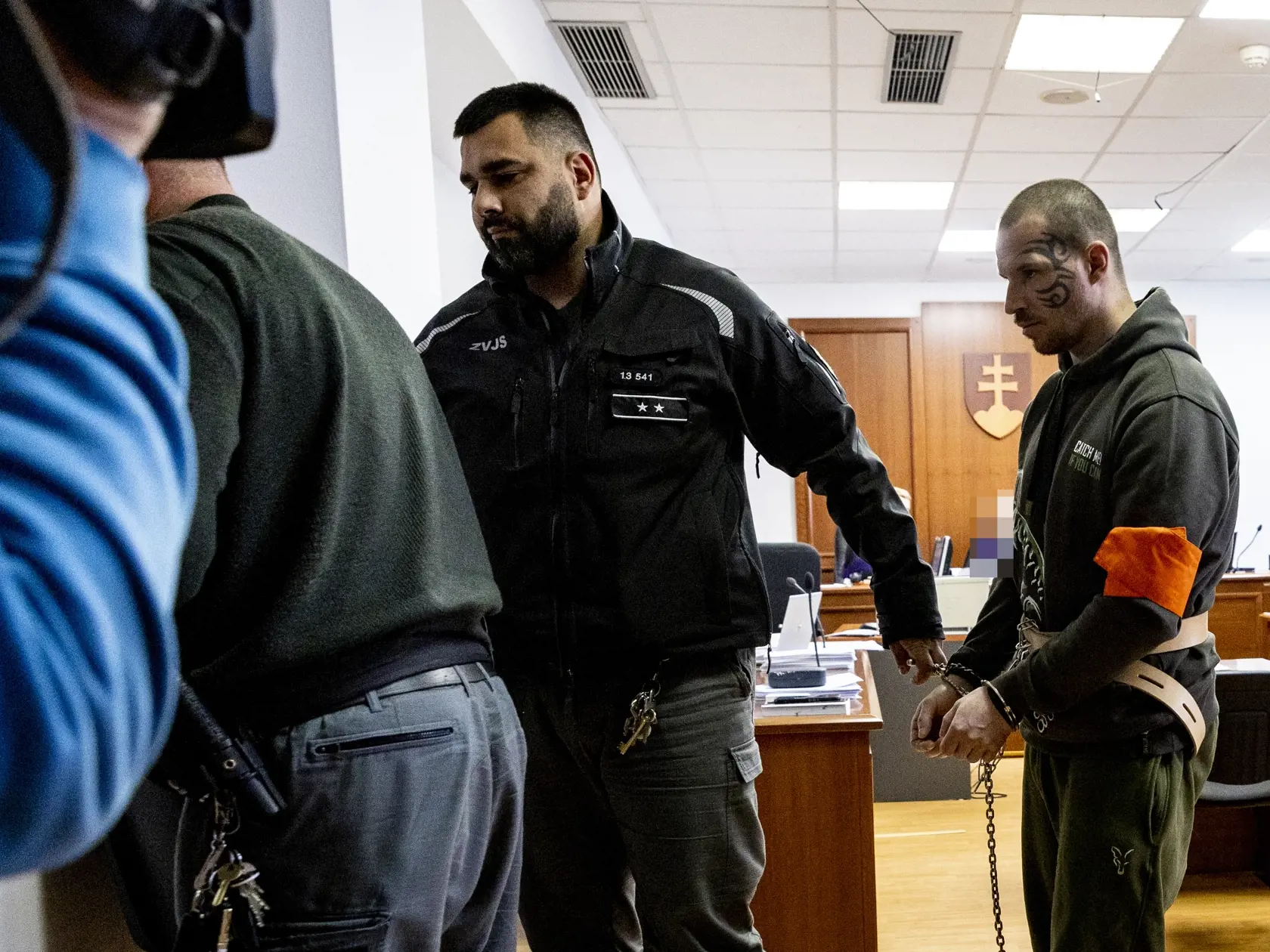 Strelec zo Šurian bol najskôr obvinený z ublíženia na zdraví a výtržníctva.