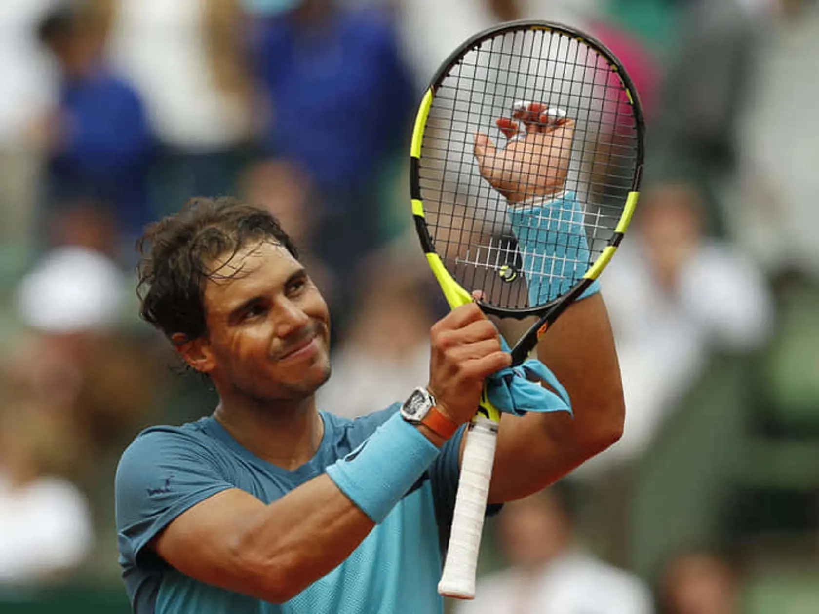 Rafael Nadal venoval jednu z rakiet pre dražbu v Poprade.