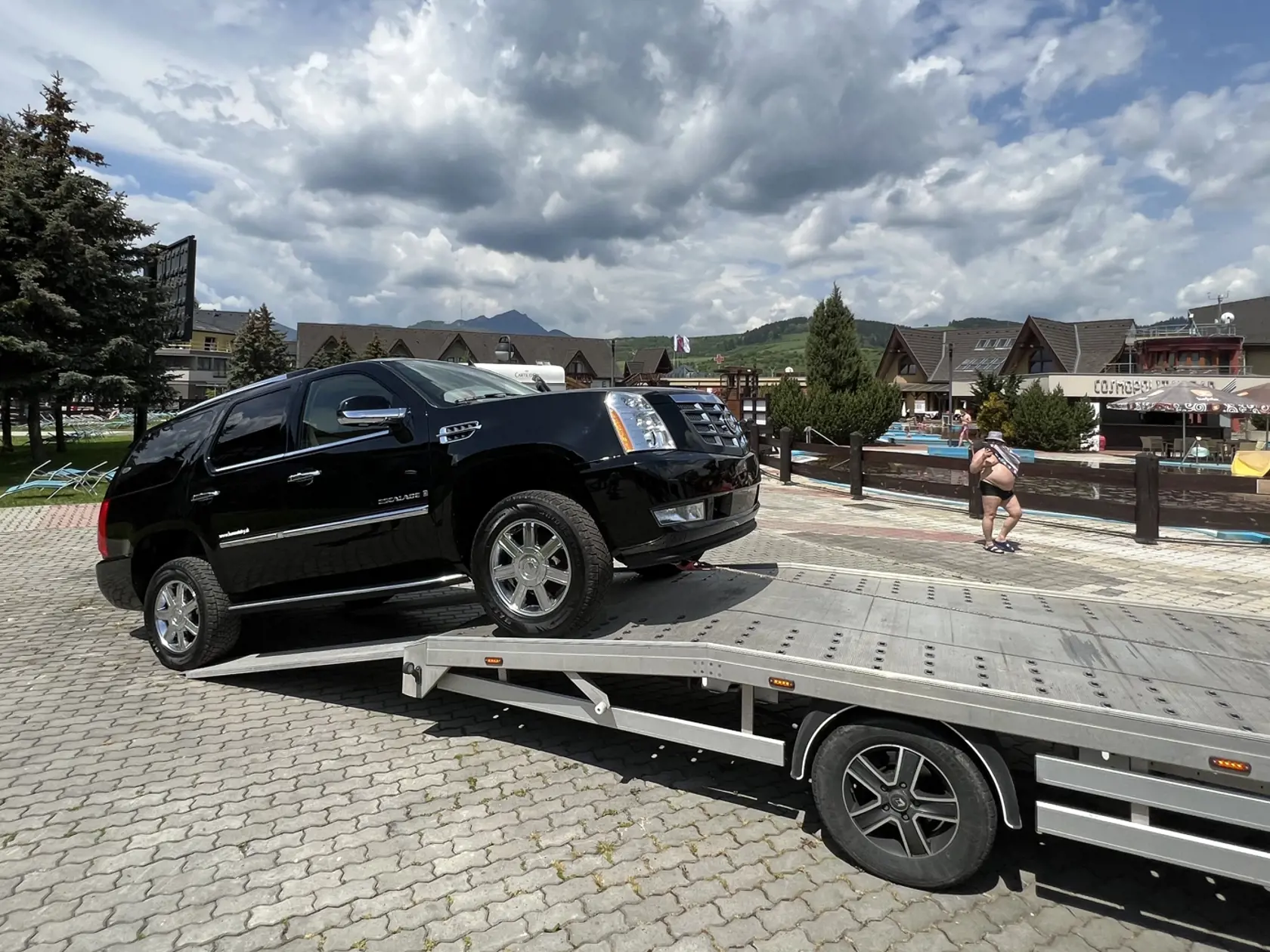 Auto priviezli do vodného parku na Liptove.