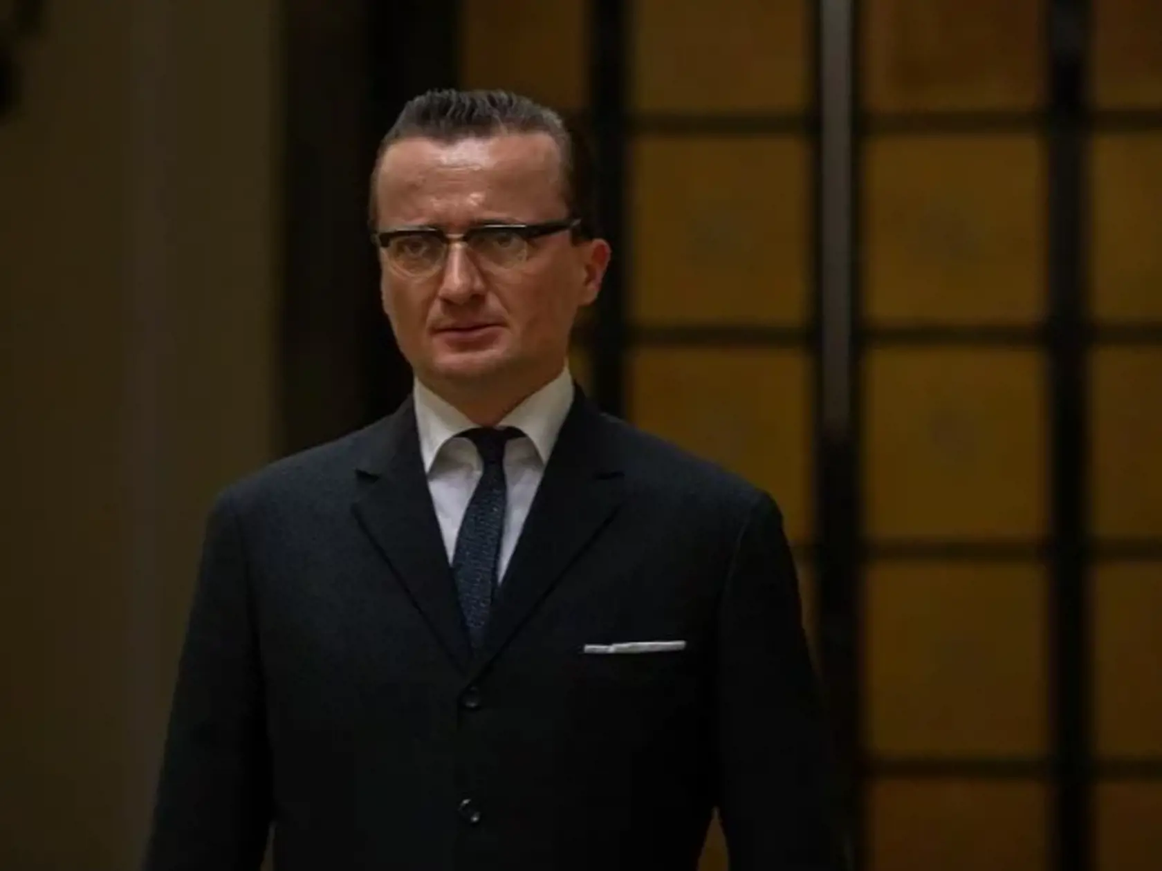 Premiéra filmu Muž, ktorý stál v ceste v pražskej Lucerne. Dano Heriban sa jej už nedožil. Kolegovia mu venovali minútu ticha. V snímke si zahral Alexandra Dubčeka.