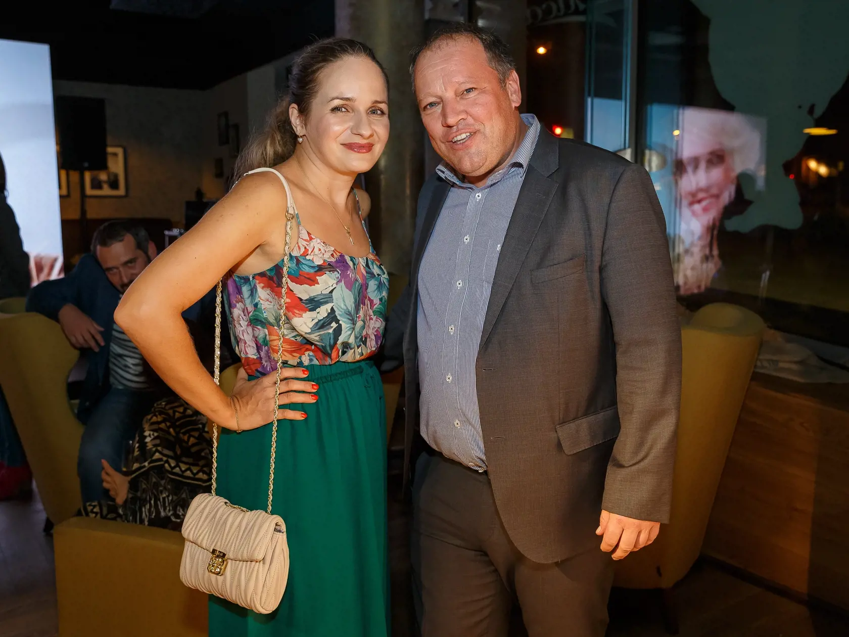 Markiza party k uvedeniu zimnej vysielacej struktury