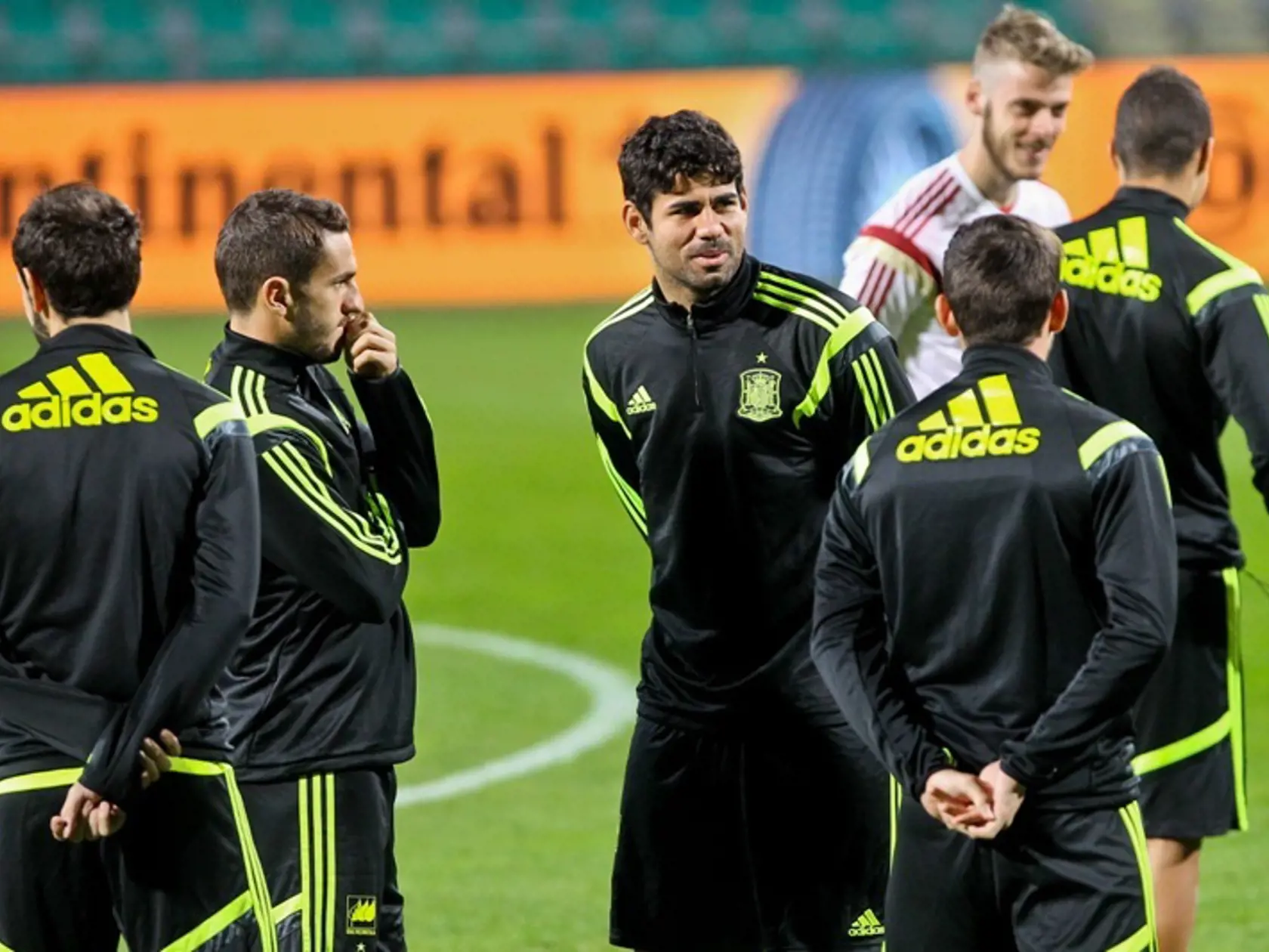 Diego Costa: Tiež dokazuje, že žiletky každý deň nepoužíva.