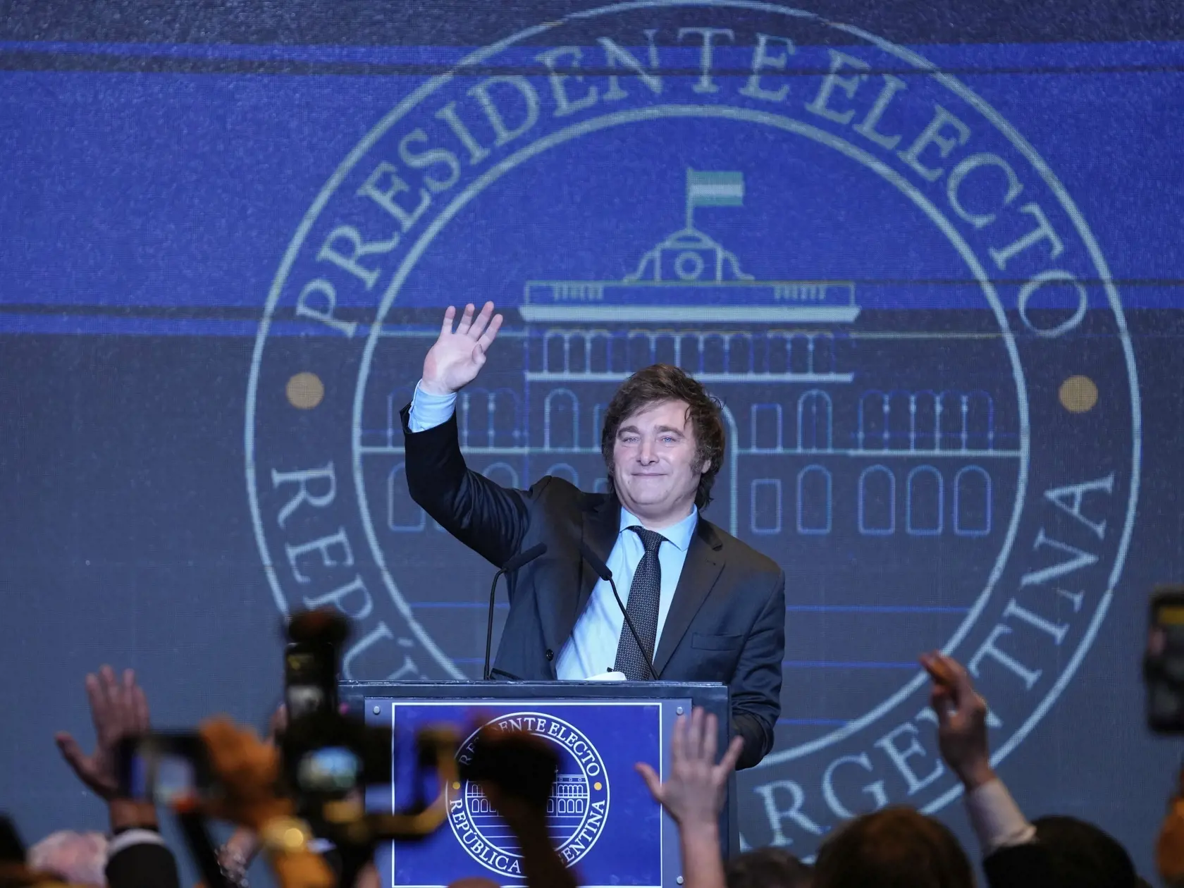 Argentína vystúpi zo Svetovej zdravotníckej organizácie (WHO), a to predovšetkým pre zásadný nesúhlas s postupom WHO počas pandémie COVID-19 vrátane lockdownov. Oznámil to v stredu hovorca kancelárie argentínskeho prezidenta Manuel Adorni, informuje TASR podľa správ agentúr Reuters a AFP.
