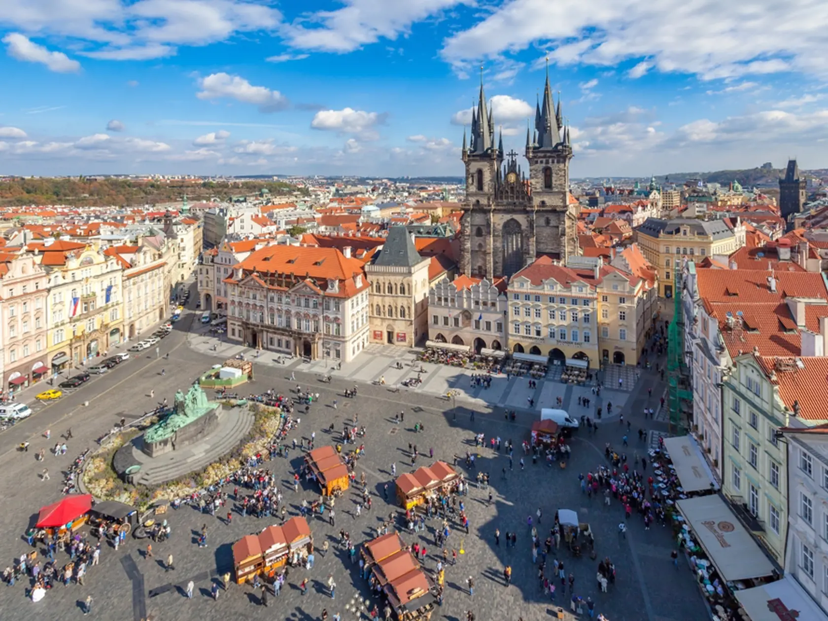 Veľa Slovákov jazdí do Česka, veľa Čechov na Slovensko.