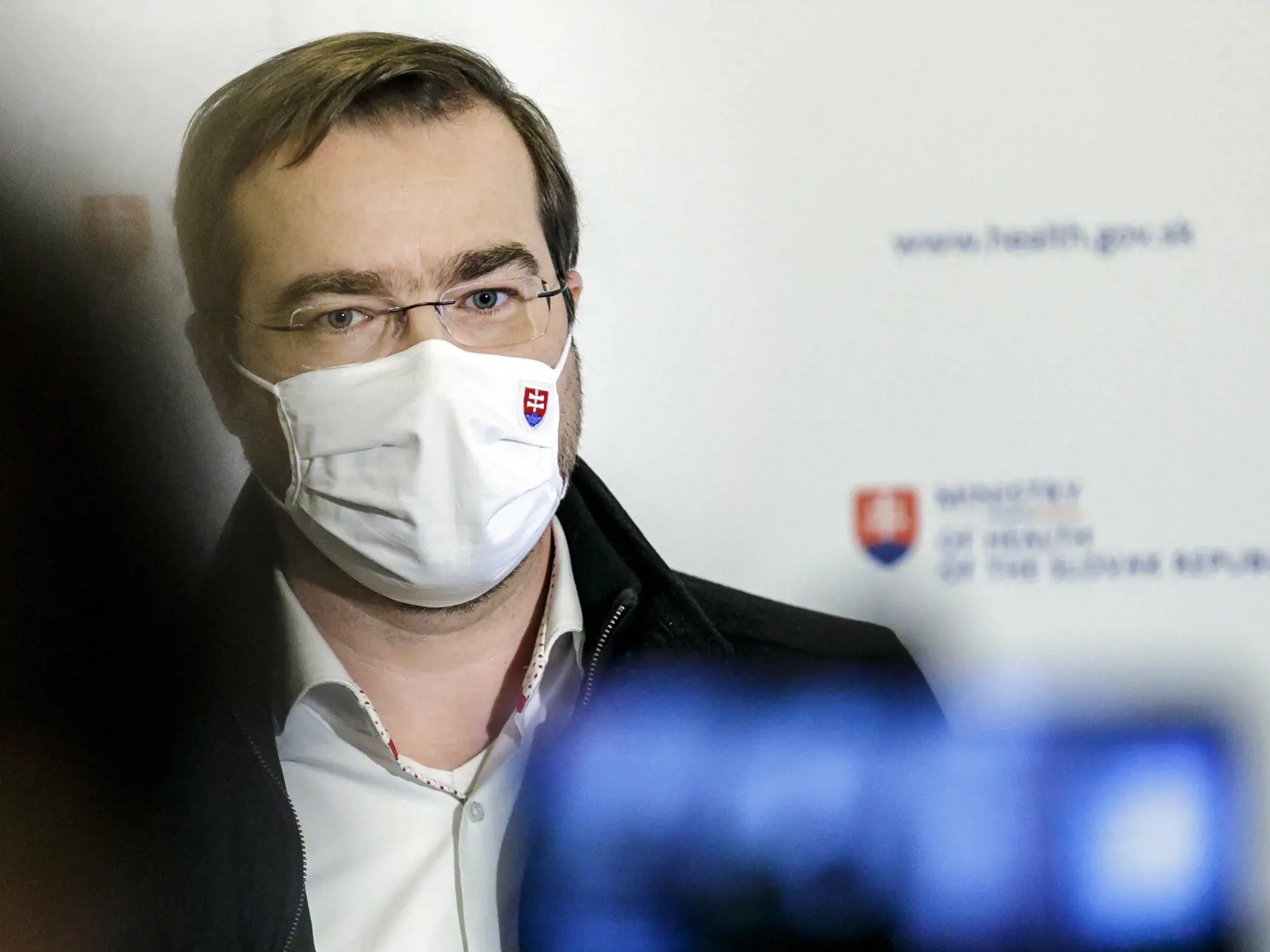 Minister zdravotníctva Marek Krajčí  udelil povolenie pre neregistrovaný liek Ivermectin. Liečivo získalo povolenie na terapeutické využitie, zatiaľ na obdobie pol roka.
