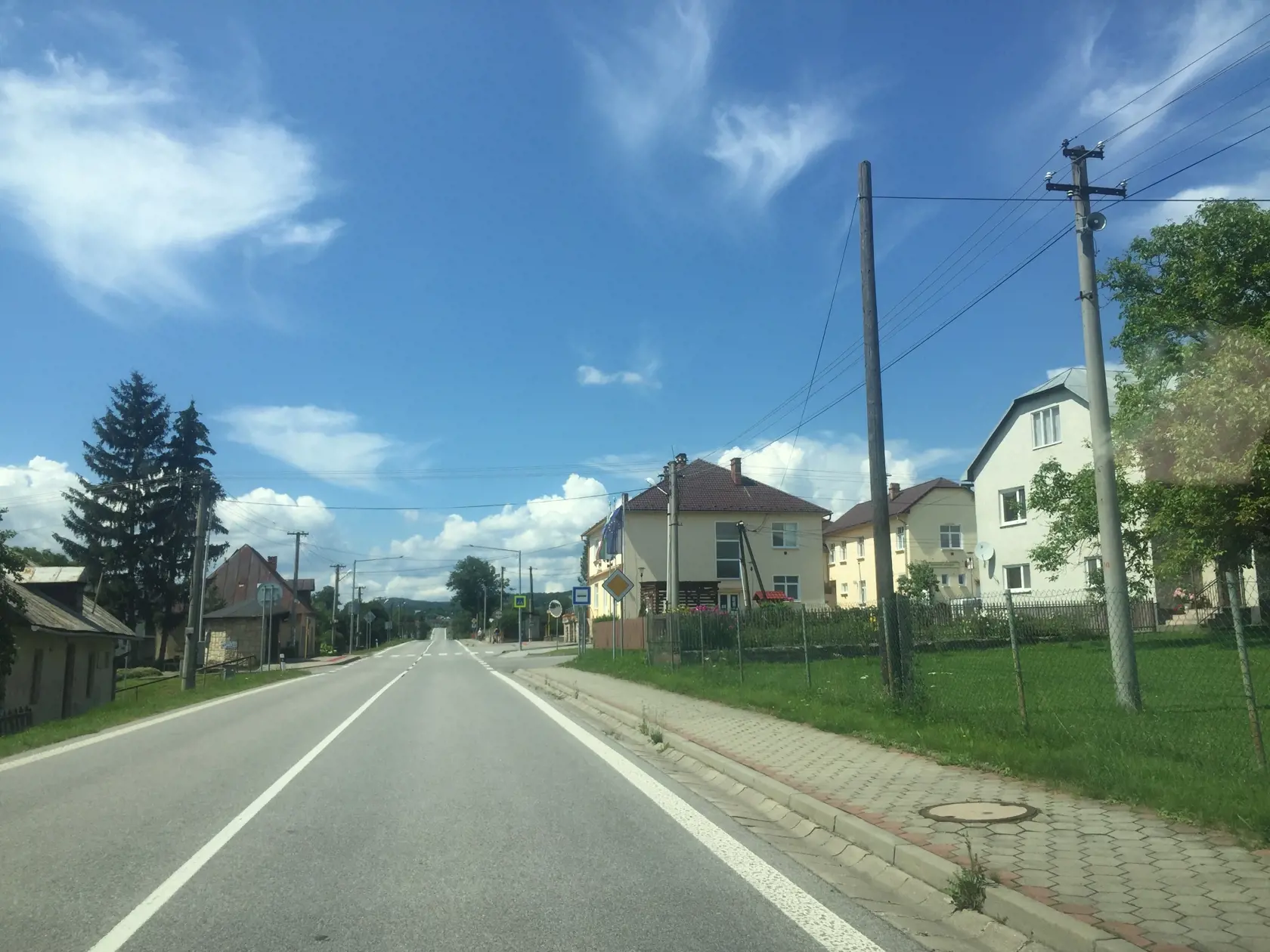 Obyvatelia obce Vyšný Mirošov sa vyjadrovať k starostovi verejne nechcú.