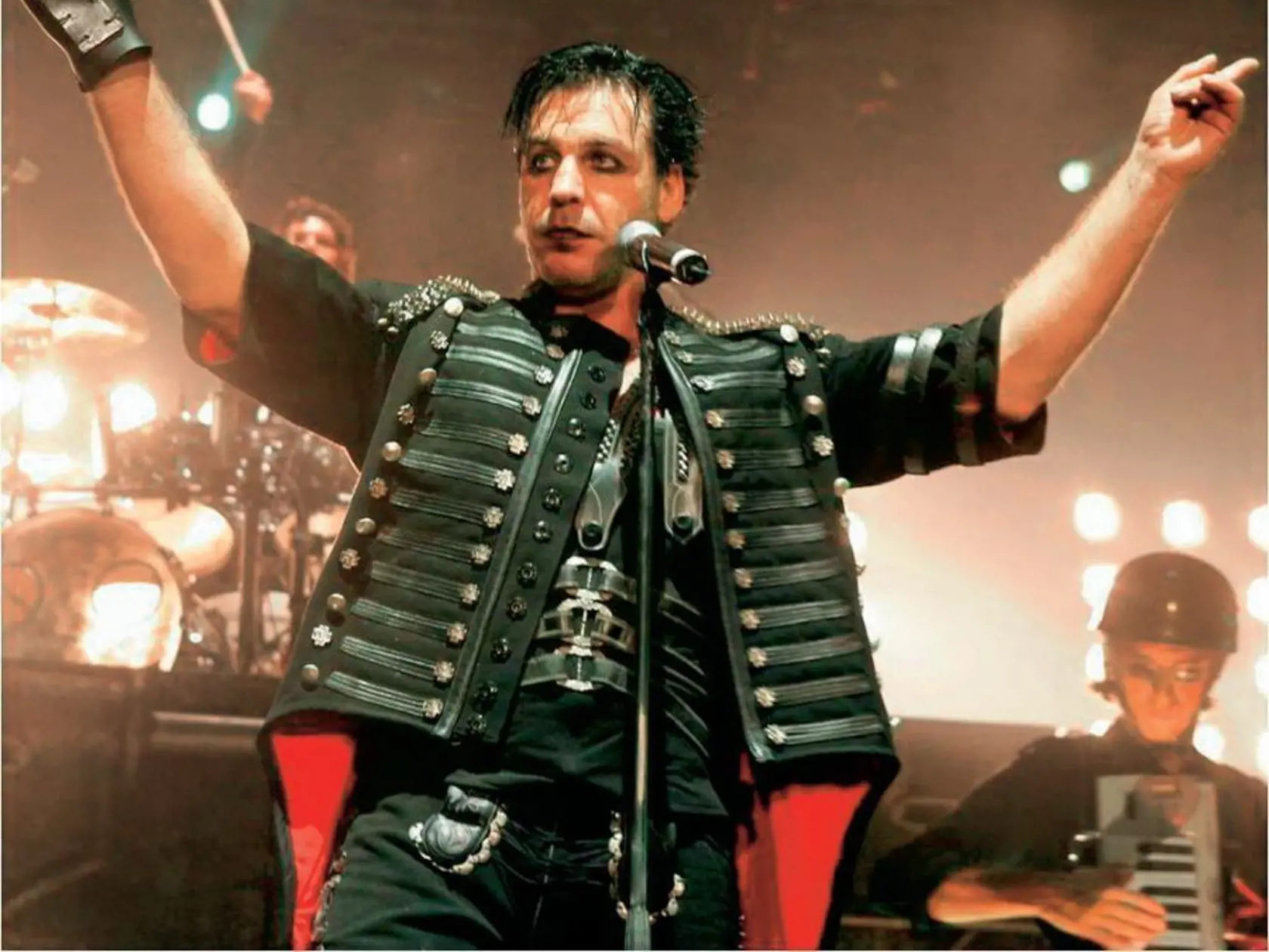Nový Básikovej objav? Till Lindemann pôsobí v nemeckej kapele Rammstein.