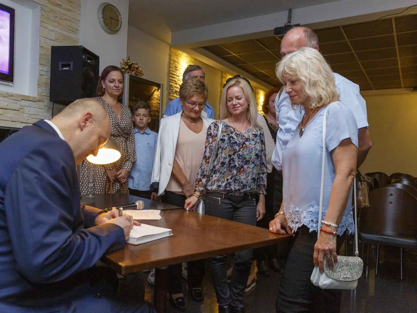Pred dvomi rokmi Rusko pokrstil svoju novú knihu. Vtedy ešte dúfal, že zostane na slobode.