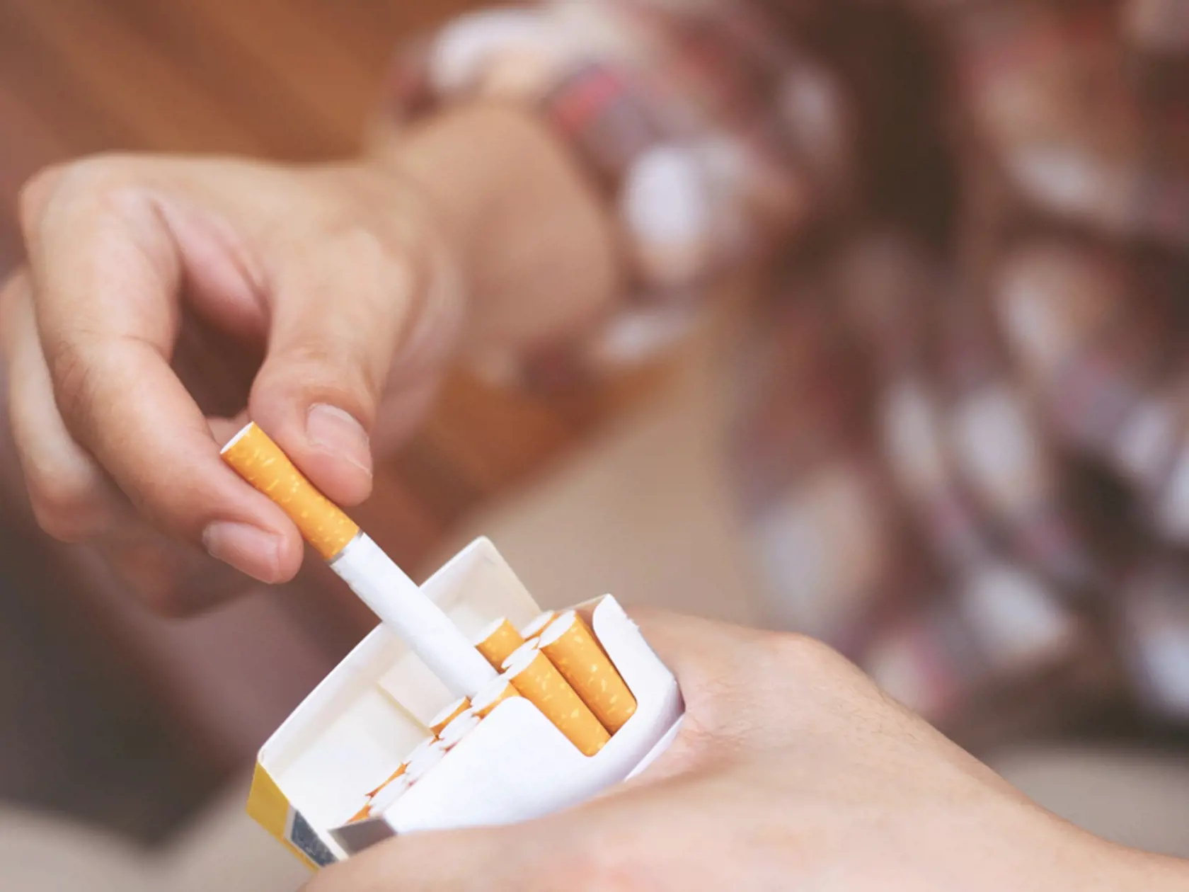 Fajčiari, pripravte sa na výrazné zdraženie. Už od pondelka 1. februára bude platiť nová zvýšená spotrebná daň na tabakové výrobky.