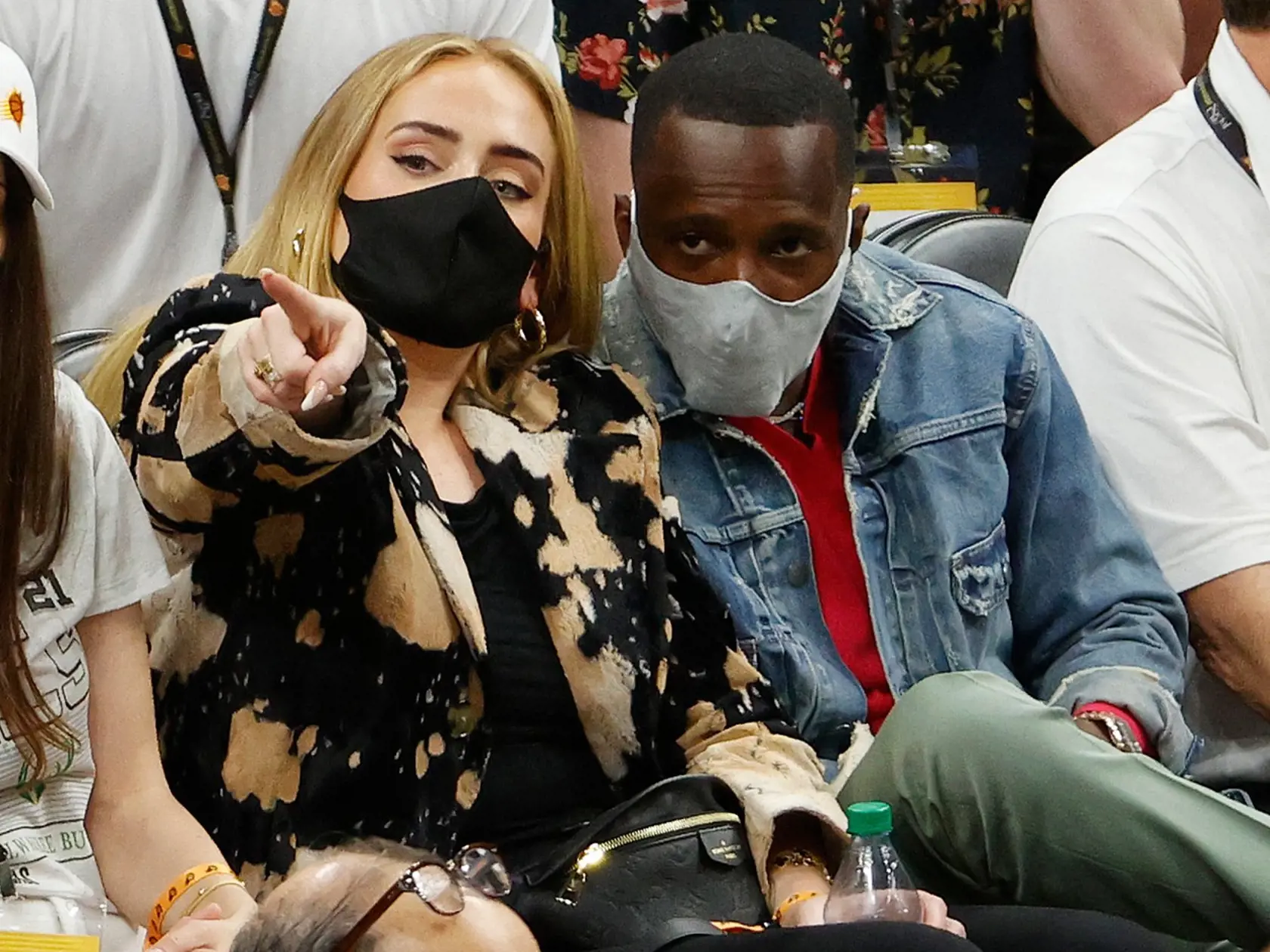 Adele sa objavila prvýkrát na verejnosti po boku športového agenta Richa Paula.