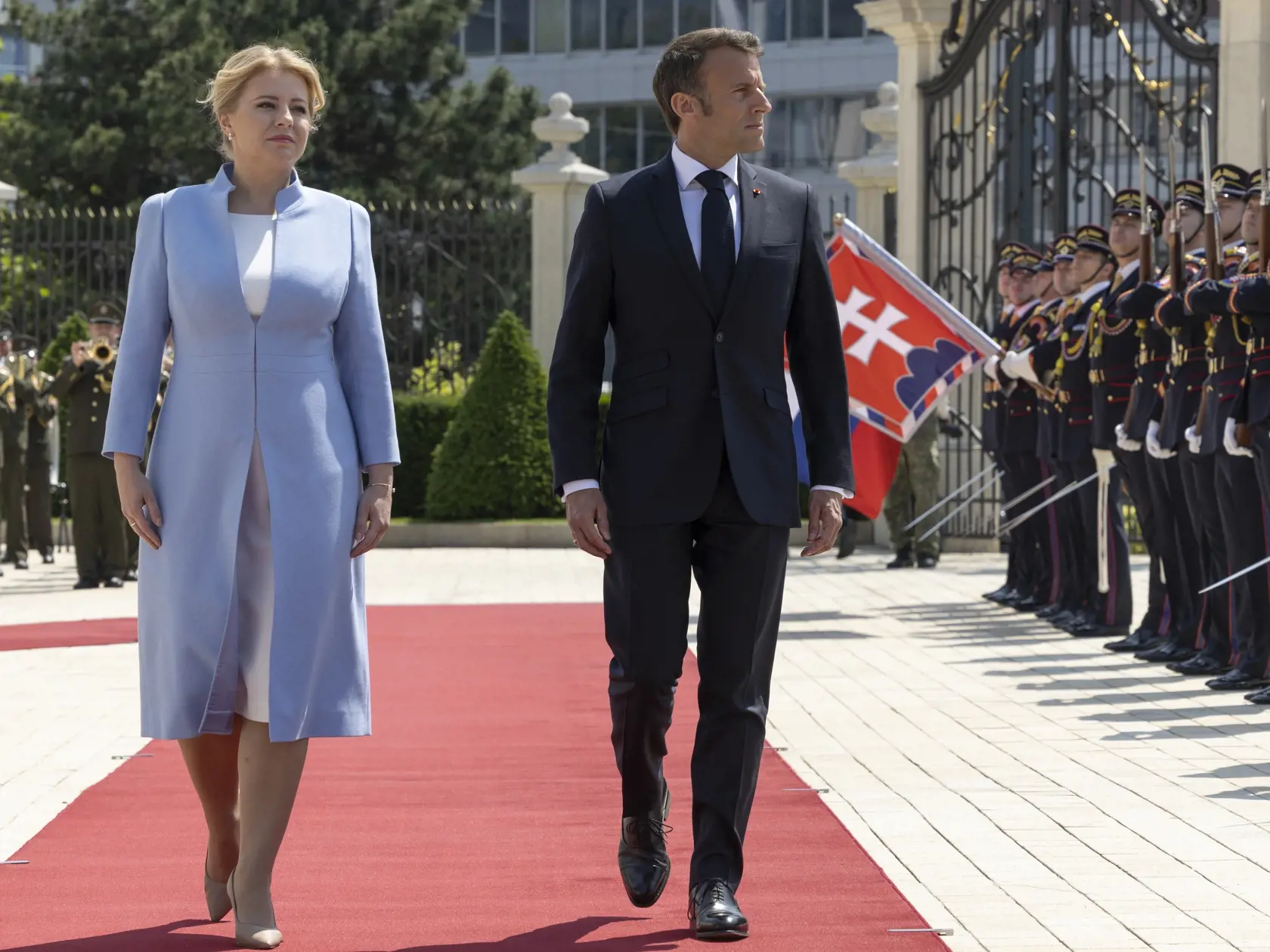 Prezidentka Zuzana Čaputová (49) označila návštevu francúzskeho náprotivku za dôkaz vynikajúcich vzájomných vzťahov.