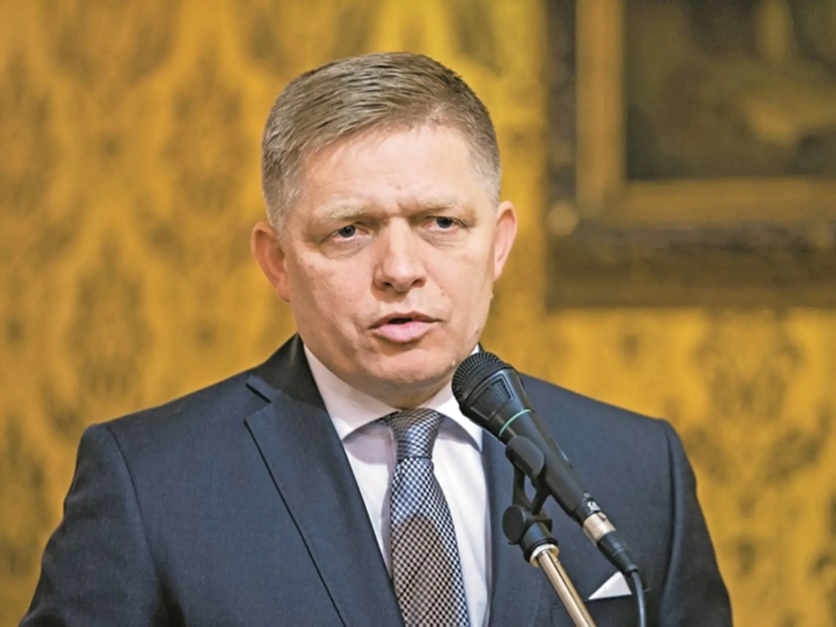Platy na Slovensku rastú akurát tak sudcom