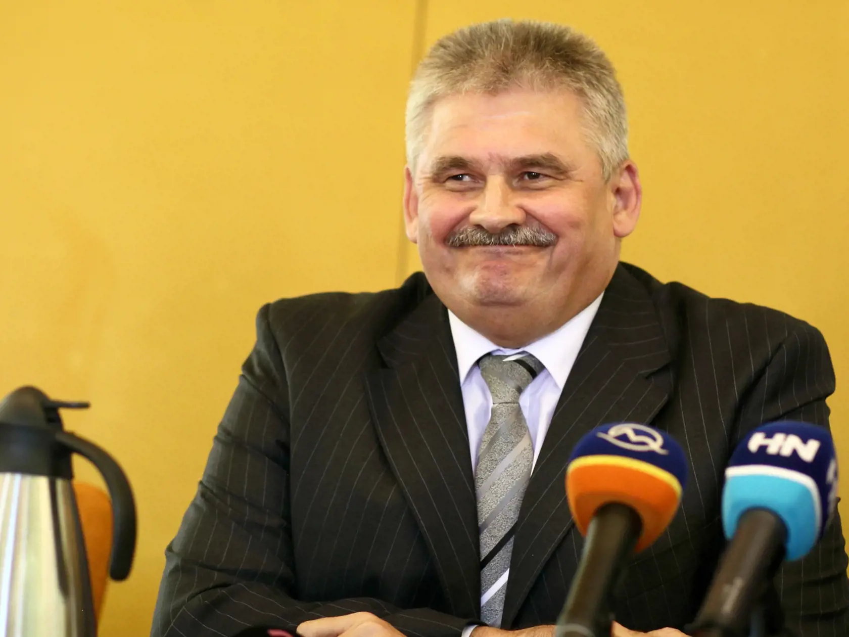 Milinálna mzda sa má zvýšiť na 870€