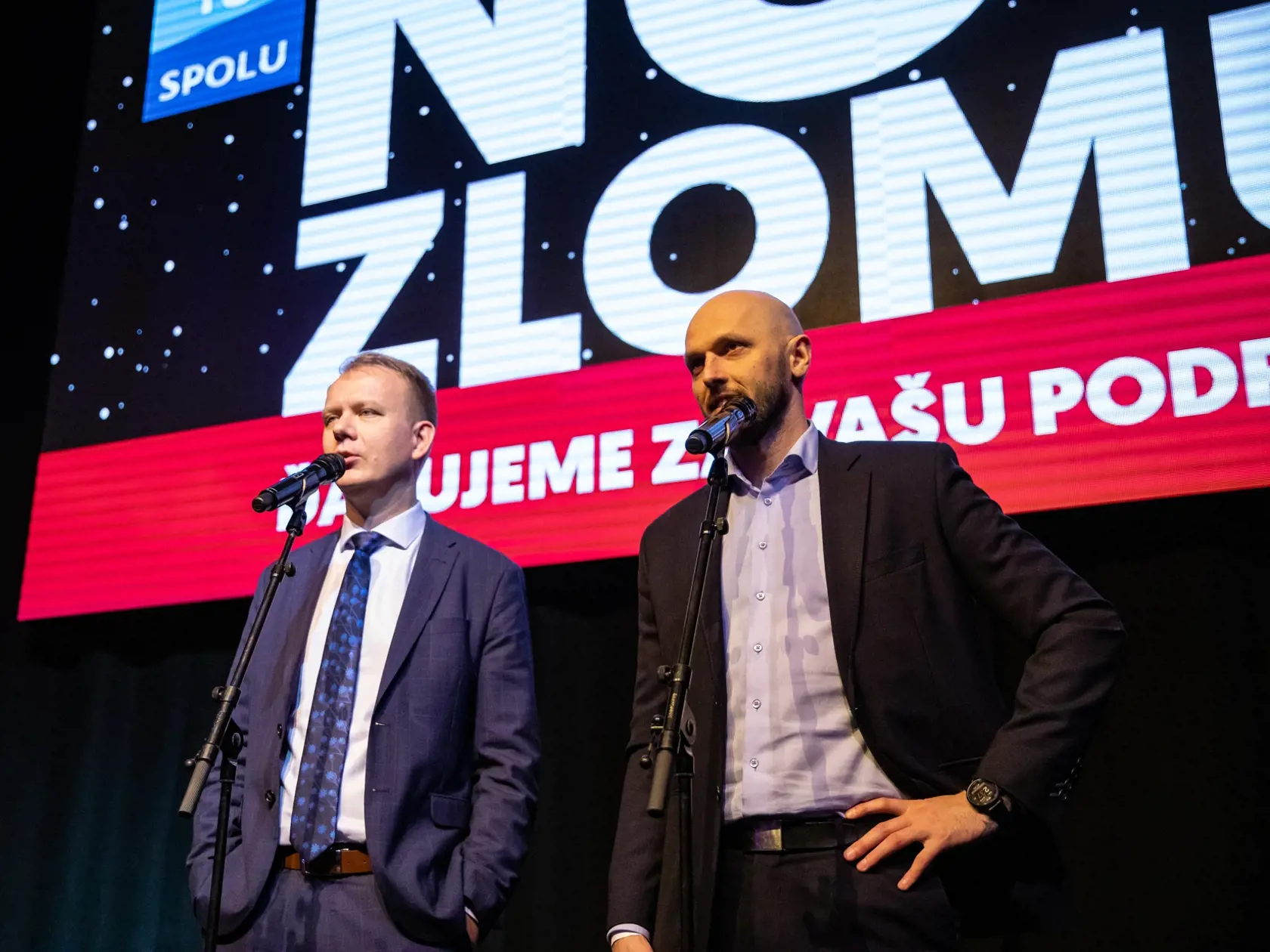 Na snímke v centrále politickej strany PS počas noci volieb do Národnej rady Slovenskej republiky, 29.2.2020. Na fotke je Michal Truban a Miroslav Beblavý