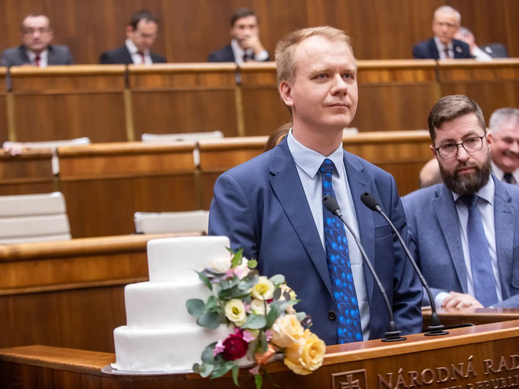 Protest v parlamente opozičnou stranou PS/ spolu proti zvolenou mimoriadnej schôdzi. Na fotke je Miroslav Beblavý