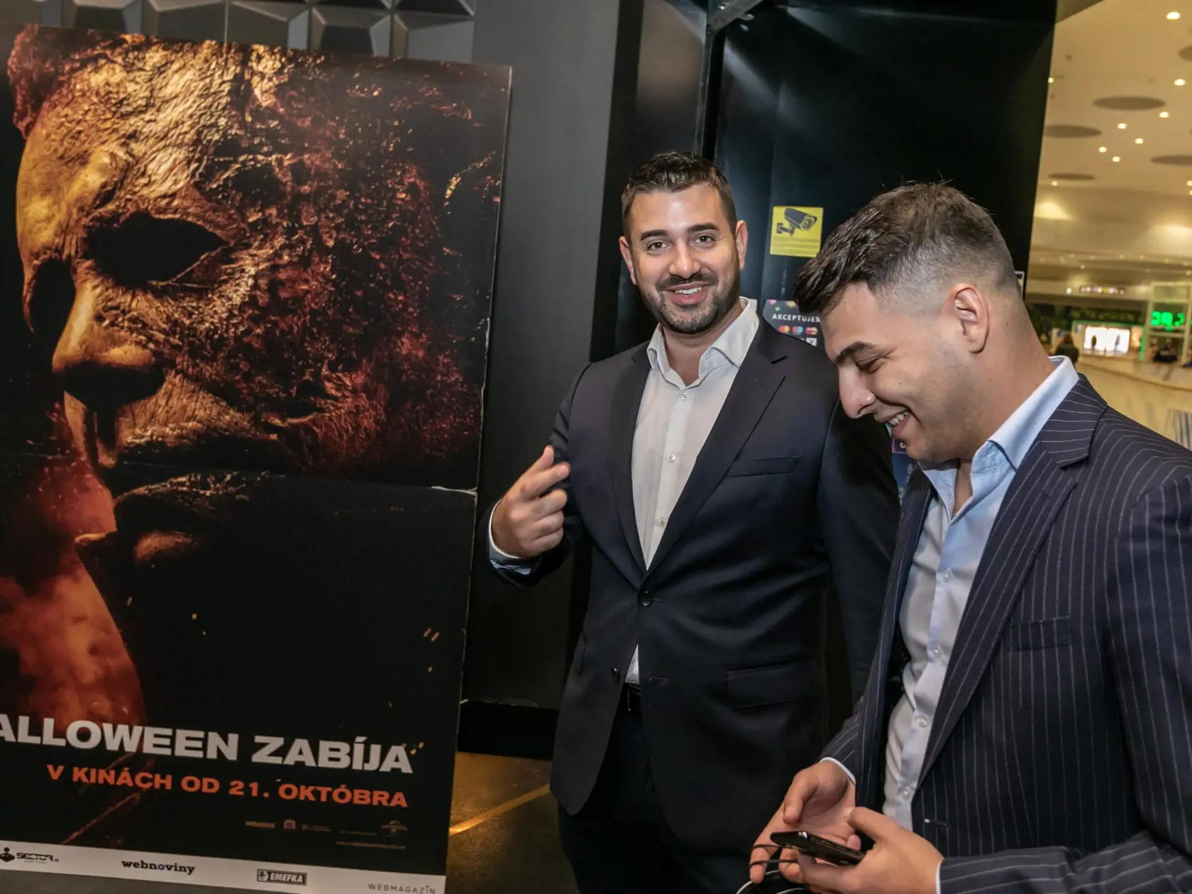 Slovenská premiéra dokumentárneho filmu zo súkromia českého speváka Karla Gotta. Na snímke je Erik Ňarjaš. 