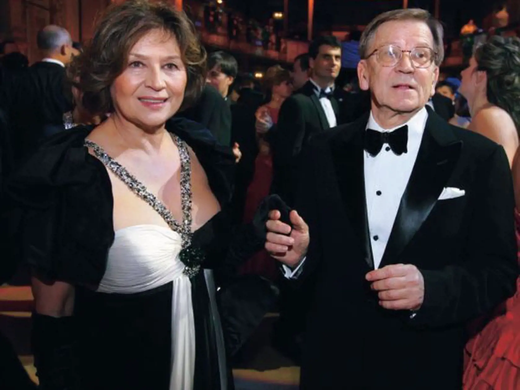 EMÍLIA VÁŠÁRYOVÁ s manželom patrili k elegantným párom.