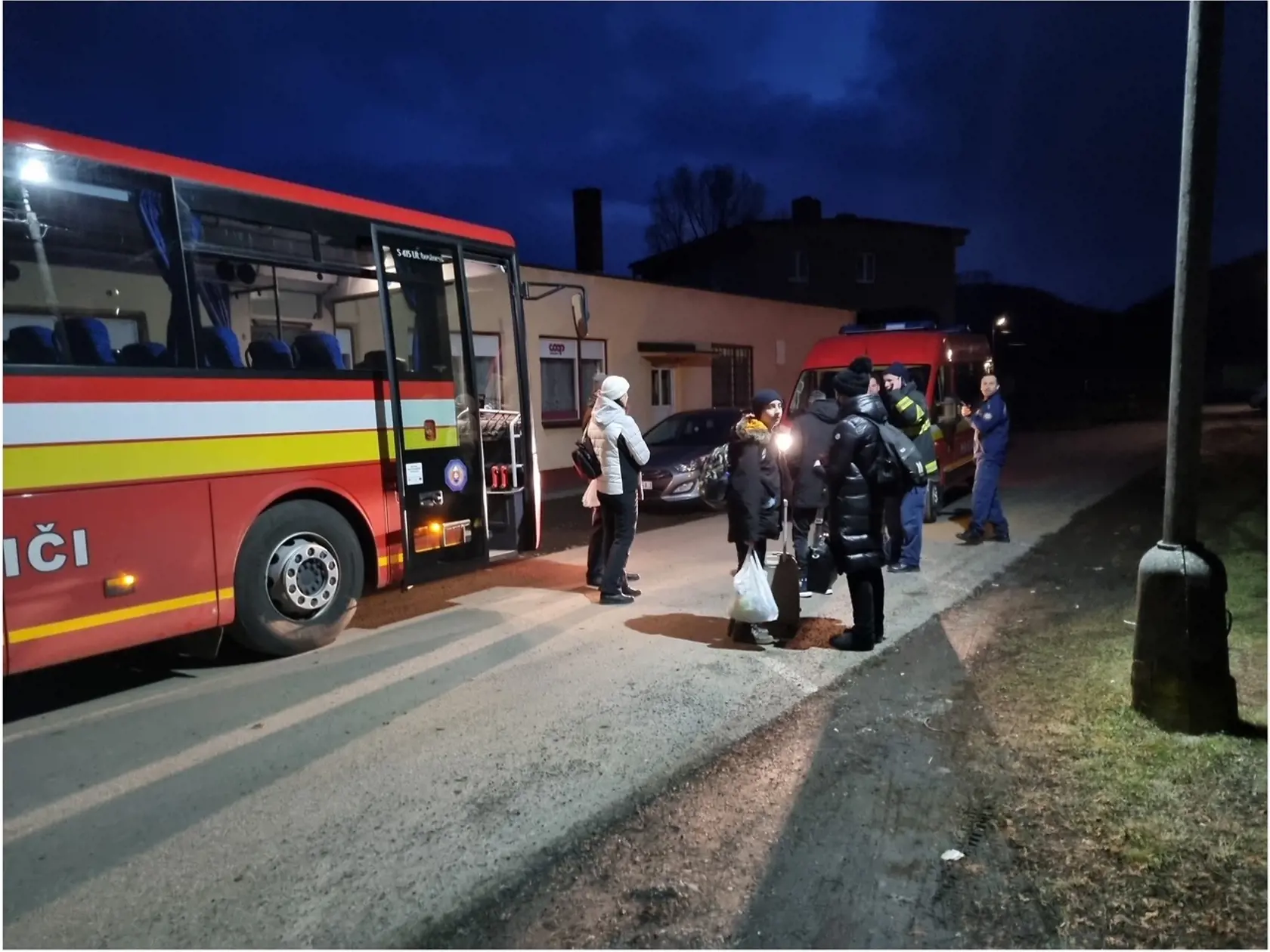 V obci Ubľa sú dočasne umiestnené deti a ženy z Ukrajiny, ktorým sa podarilo utiecť.