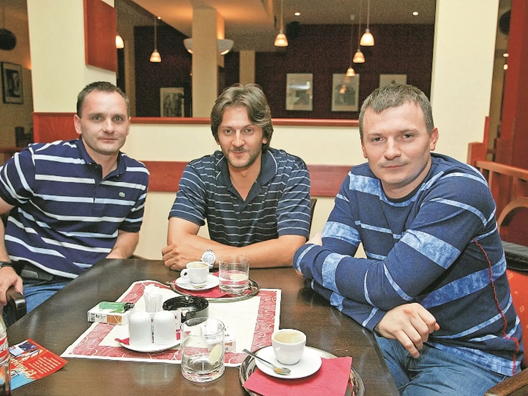 S kamarátmi: Kaliňák na začiatku kariéry s právnikom Turčanom, vľavo, a biznispartnerom Počiatkom, vpravo.