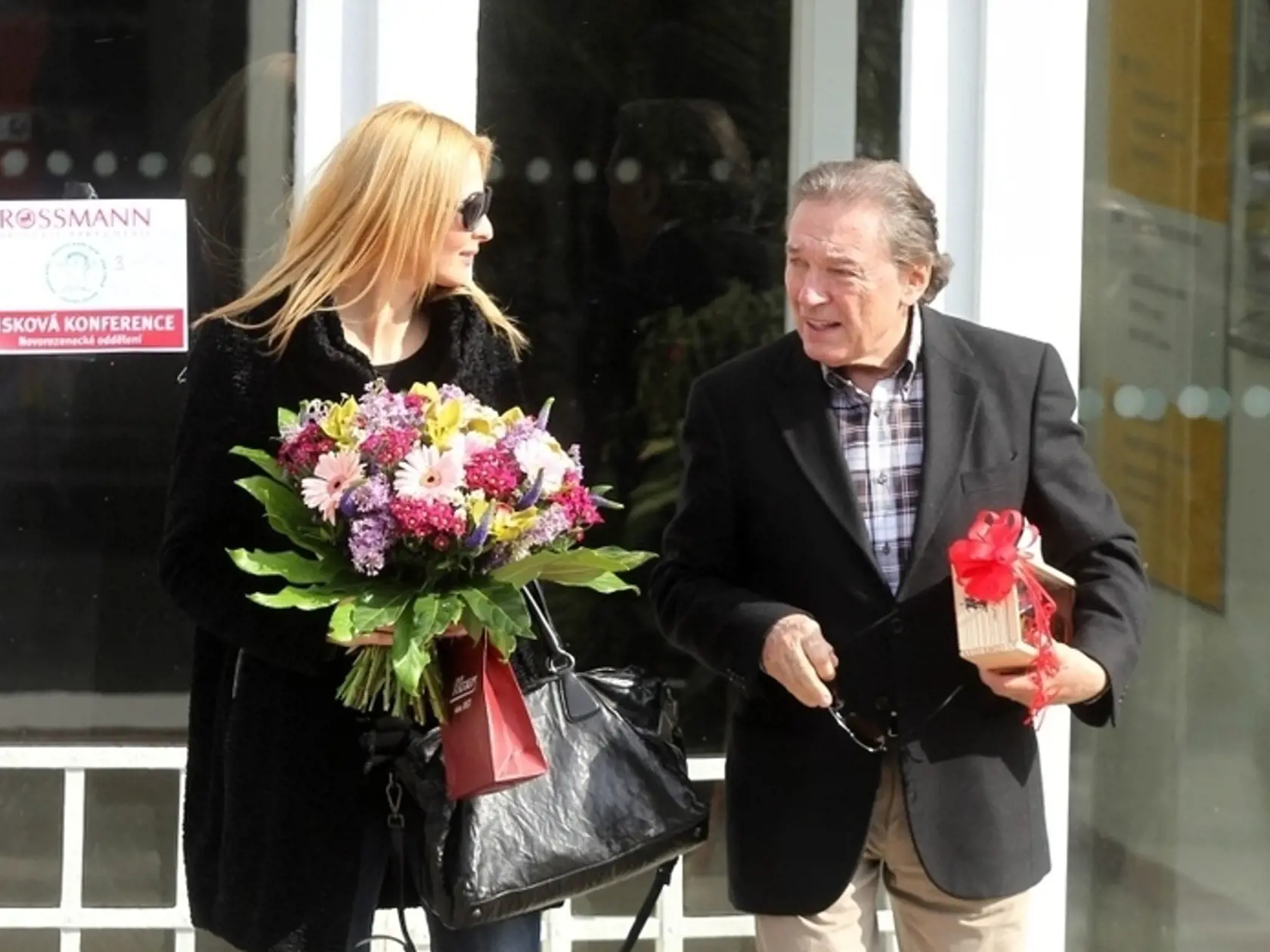 Archívna fotografia. Ivana Gottová, Karel Gott.