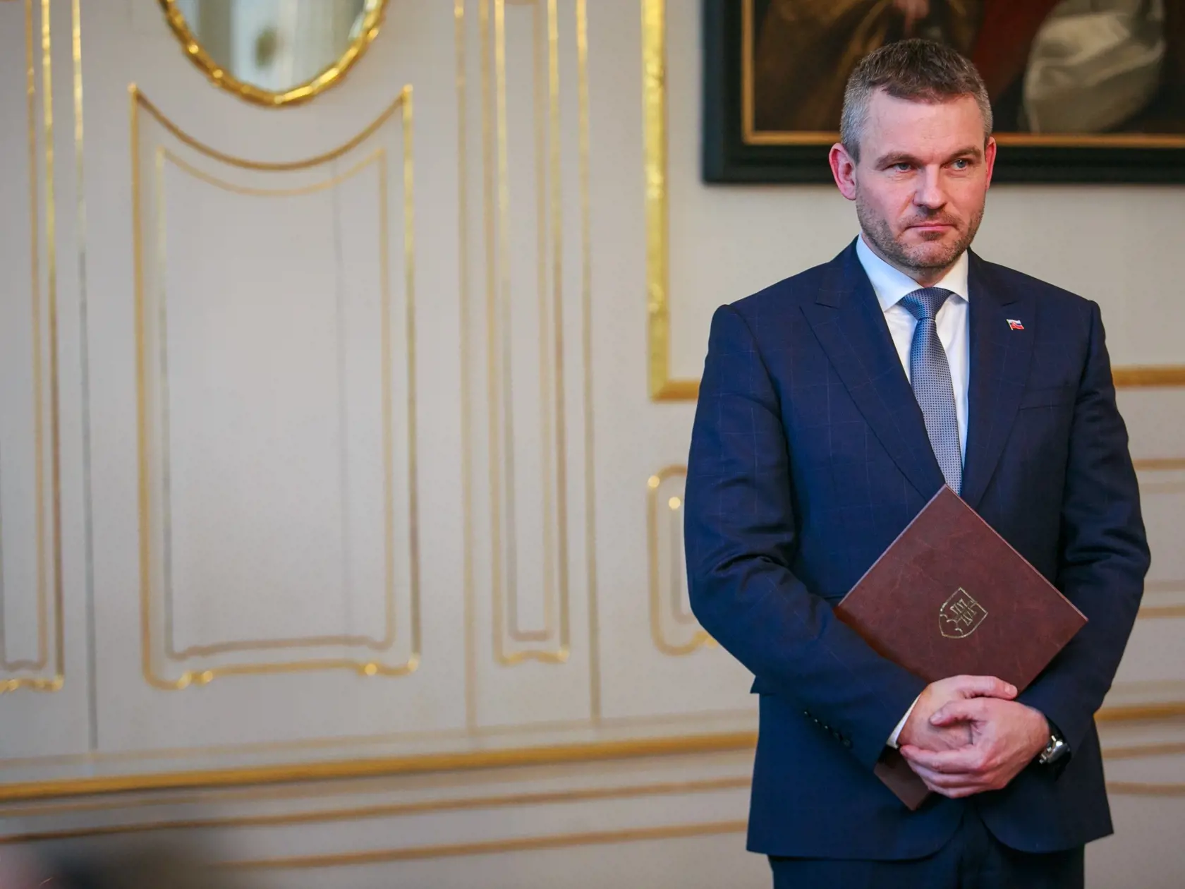 Peter Pellegrini priniesol prezidentovi Andrejovi Kiskovi kandidátov na ministrov SR. Na snímke Peter Pellegrini.