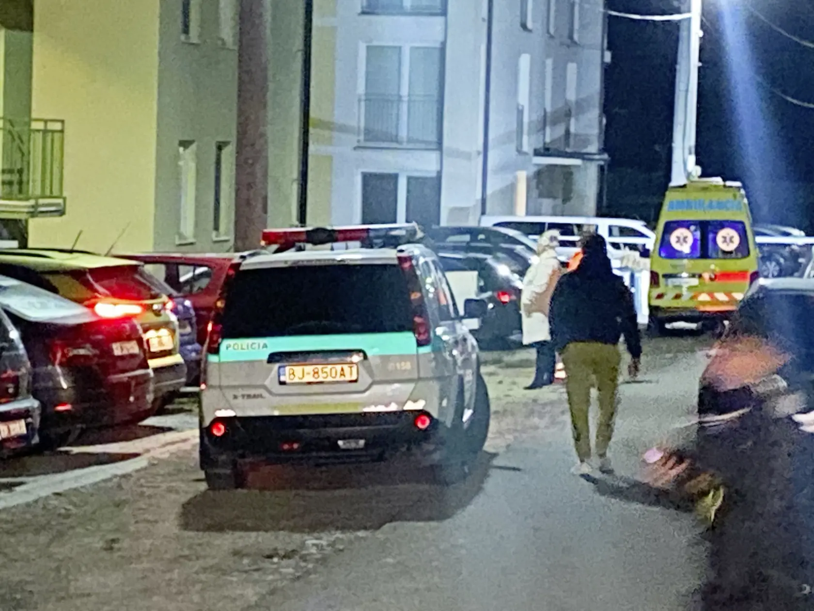 Miesto činu. Tragédia sa odohrala v nájomnom byte v obci Rokytov.
