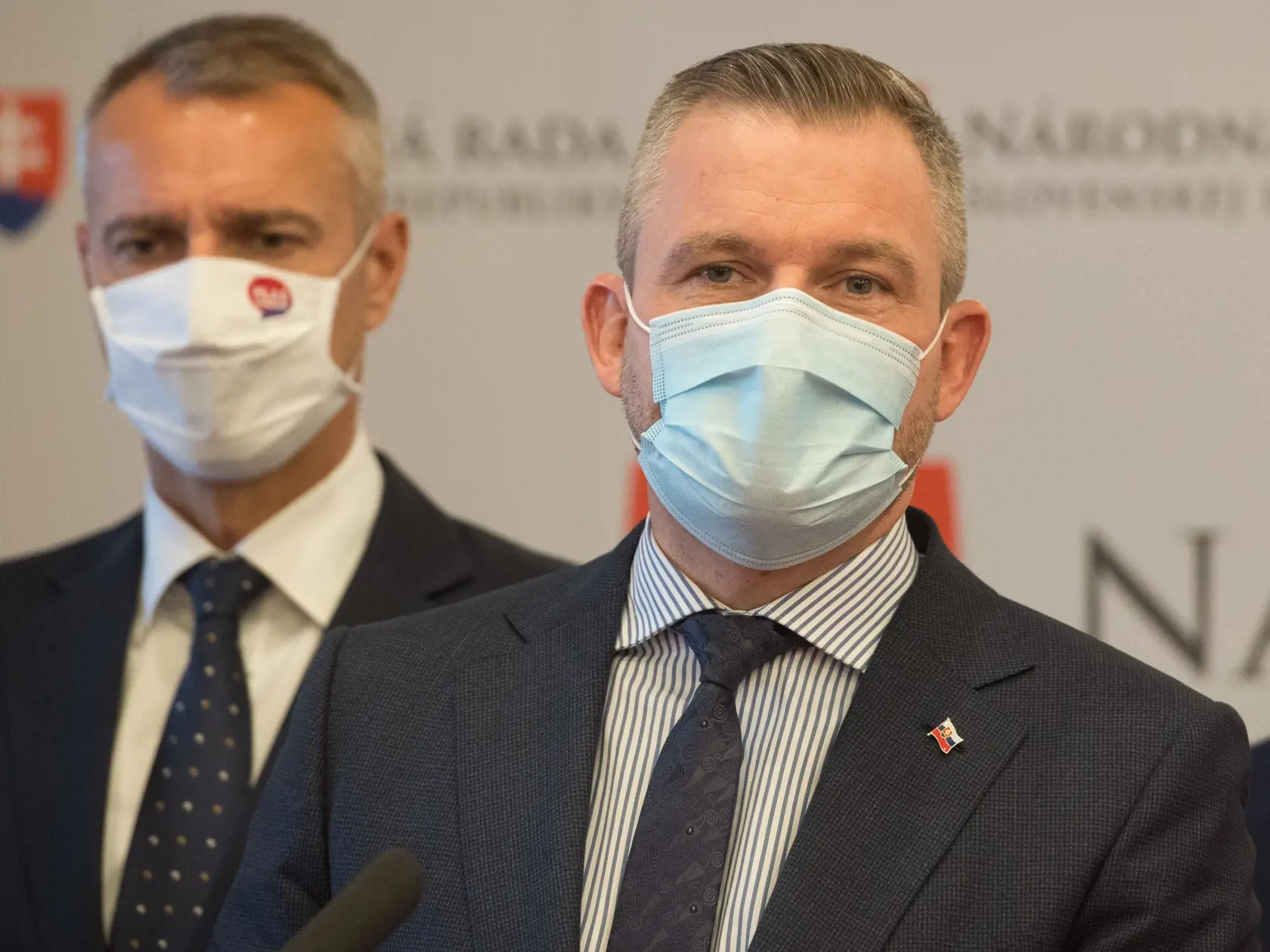 Richard Raši a Peter Pellegrini počas tlačovej konferencie strany HLAS - sociálna demokracia.