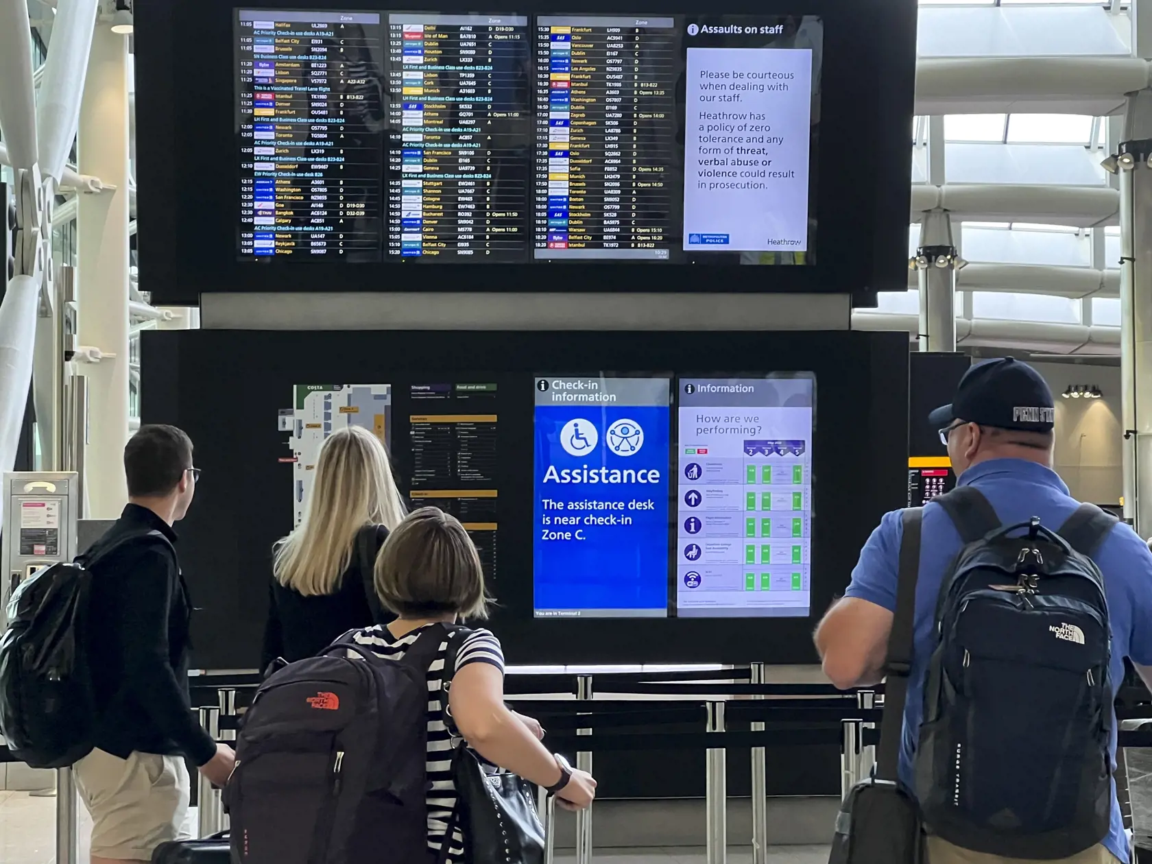 Ak mešká vaše lietadlo alebo vám odriekli let a vzdialenosť letísk odkiaľ odlietate a kde pristávate je do 1 500 km, vrátia vám 250 eur.