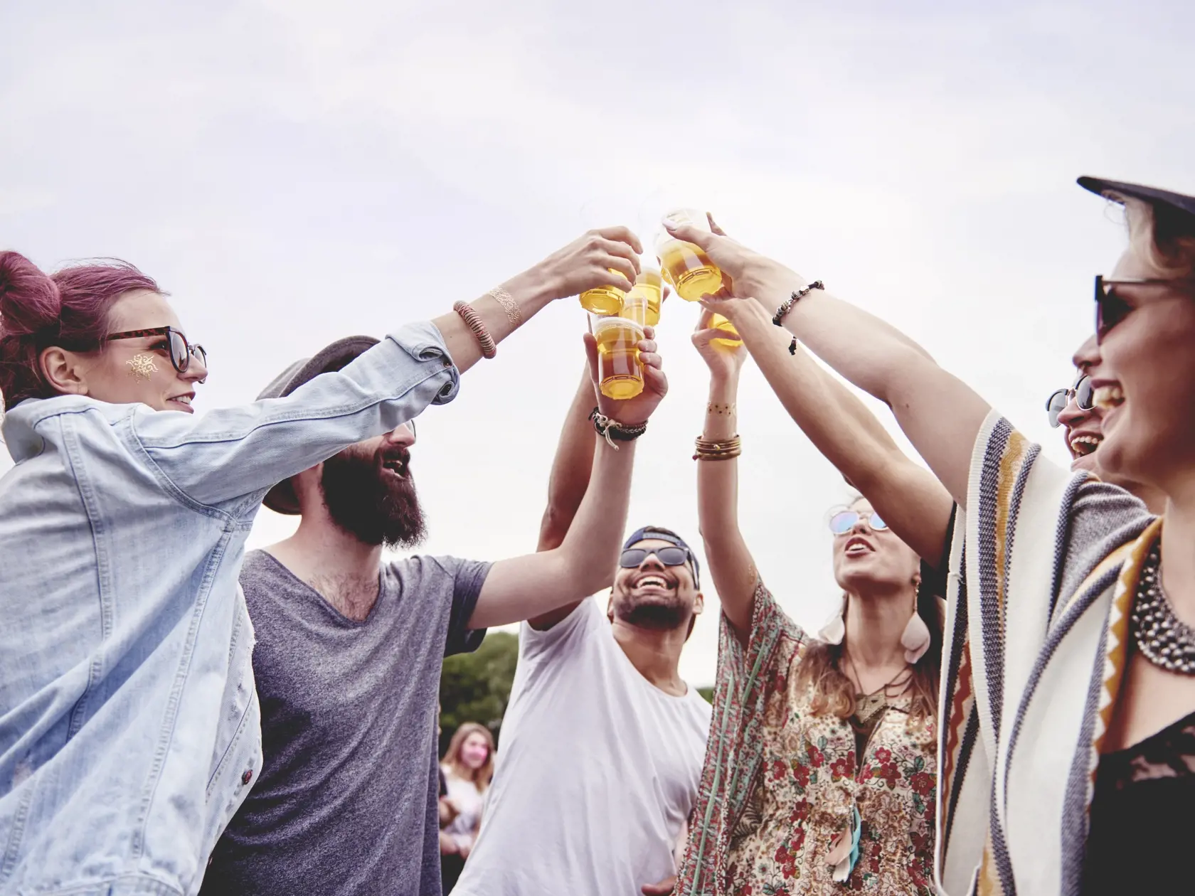 Making,Toast,At,The,Summer,Festival