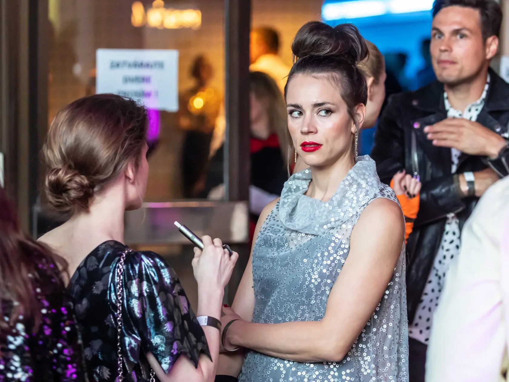 Na snímke príchody celebrít na Social Awards Slovakia "SOWA" v Bratislave. Gabika Marcinková.