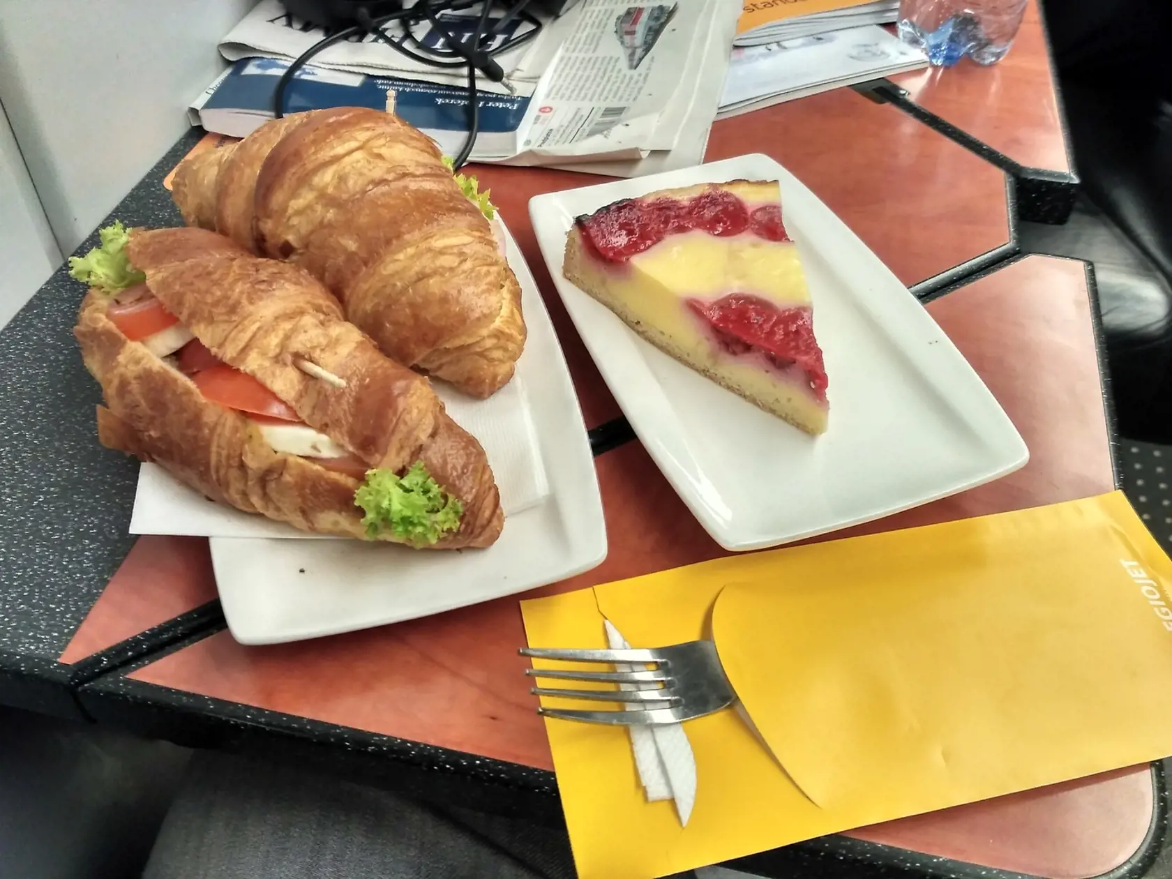 Jedlo v RegioJet.