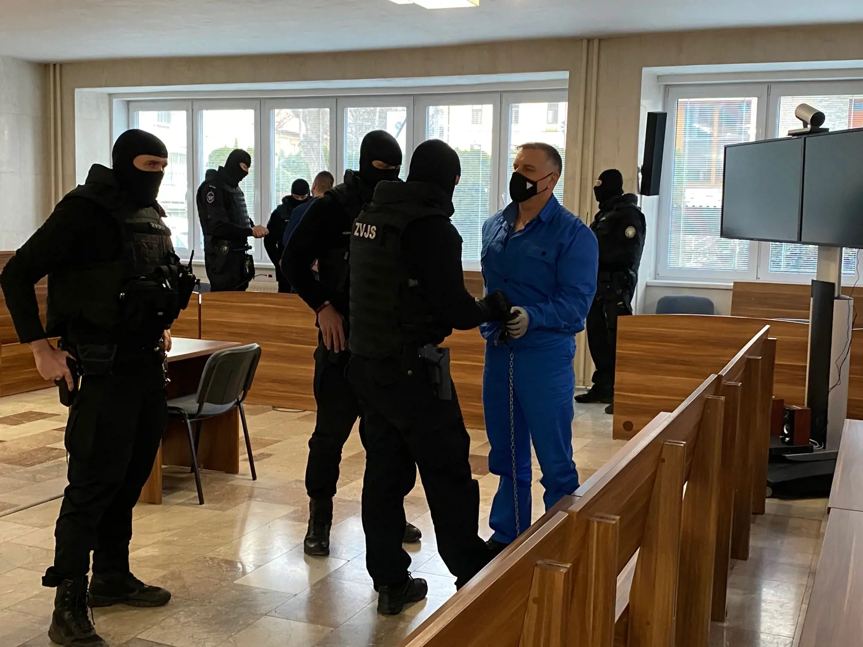 Mikuláš Černák pred prešovským okresným súdom svedčil v prospech svojho bývalého štartéra Slavomíra Surového.