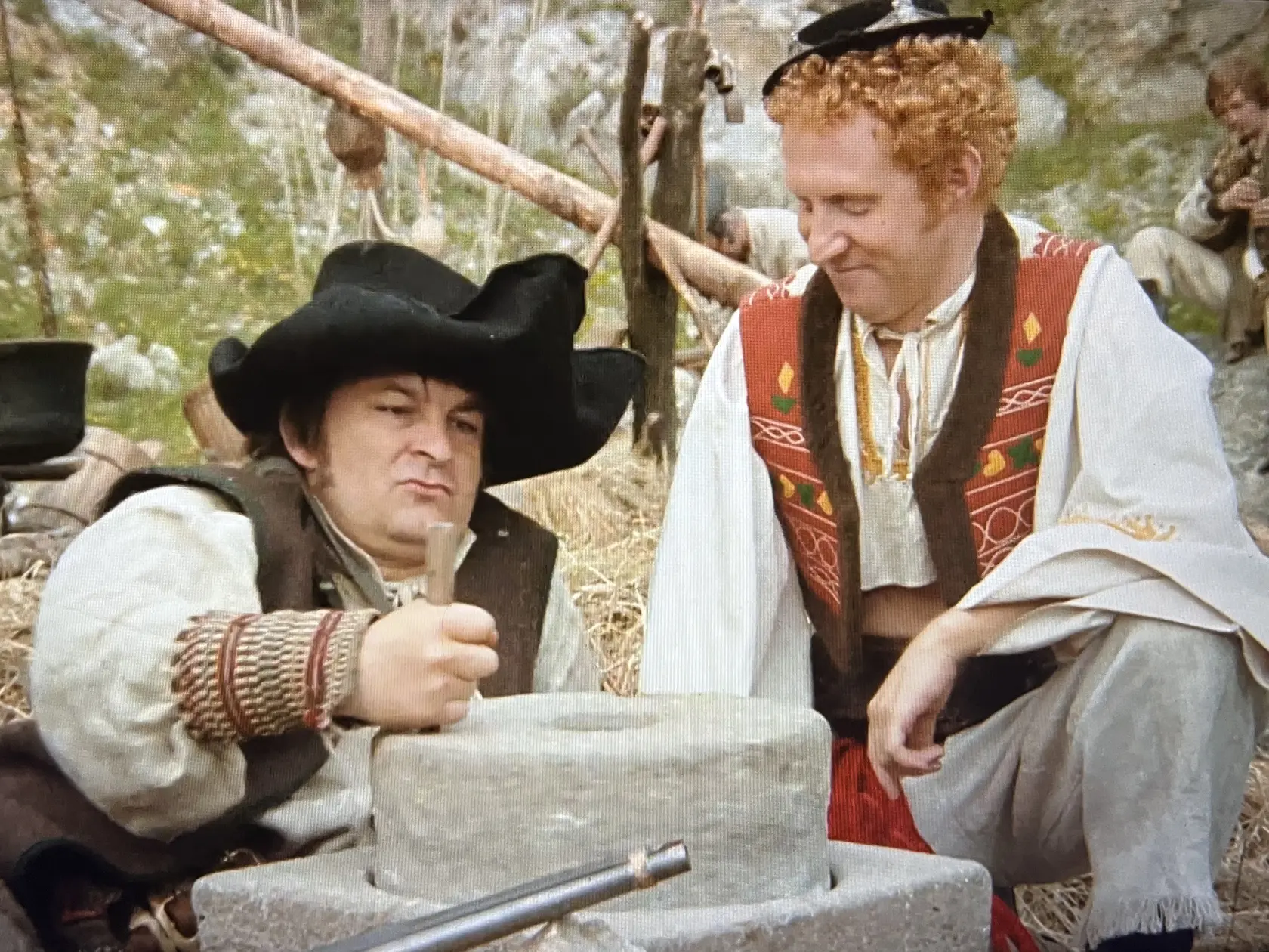 Záber z kultového filmu Pacho, hybský zbojník. Karol Čálik si počas natáčania zlomil nohu...