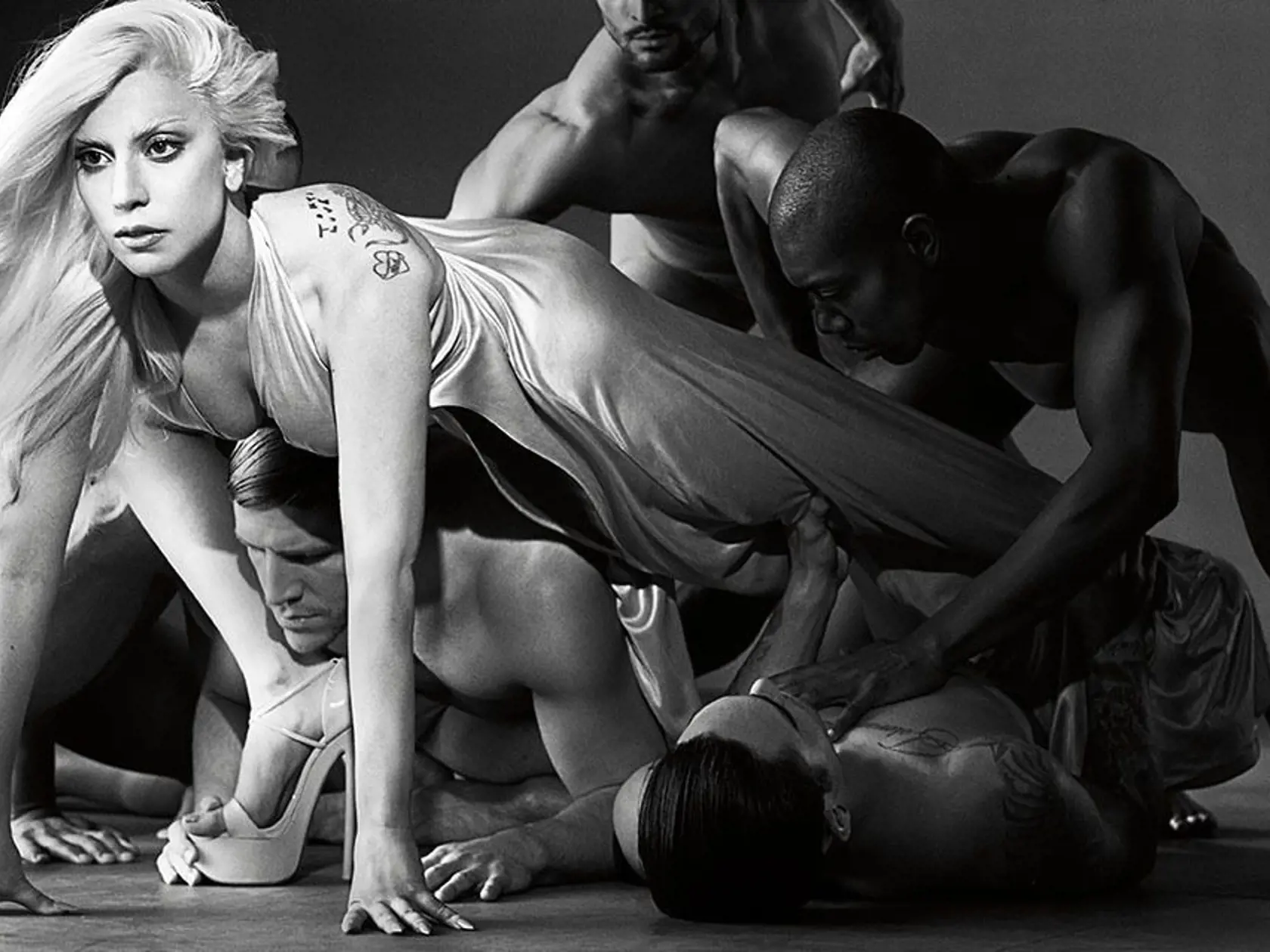 Eau de Gaga vizuál