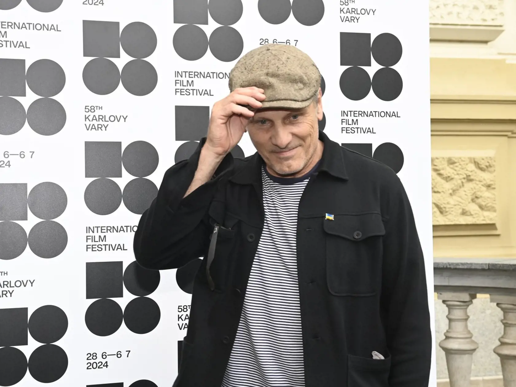 Viggo Mortensen v Karlových Varoch.