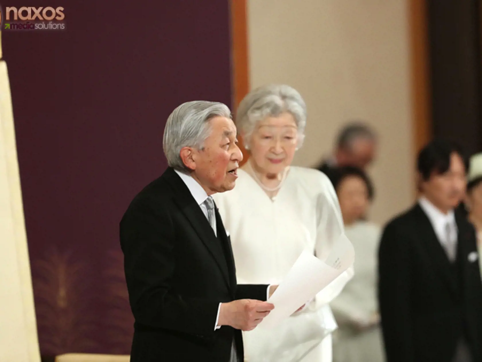 Japonský cisár Akihito v utorok oficiálne abdikoval.