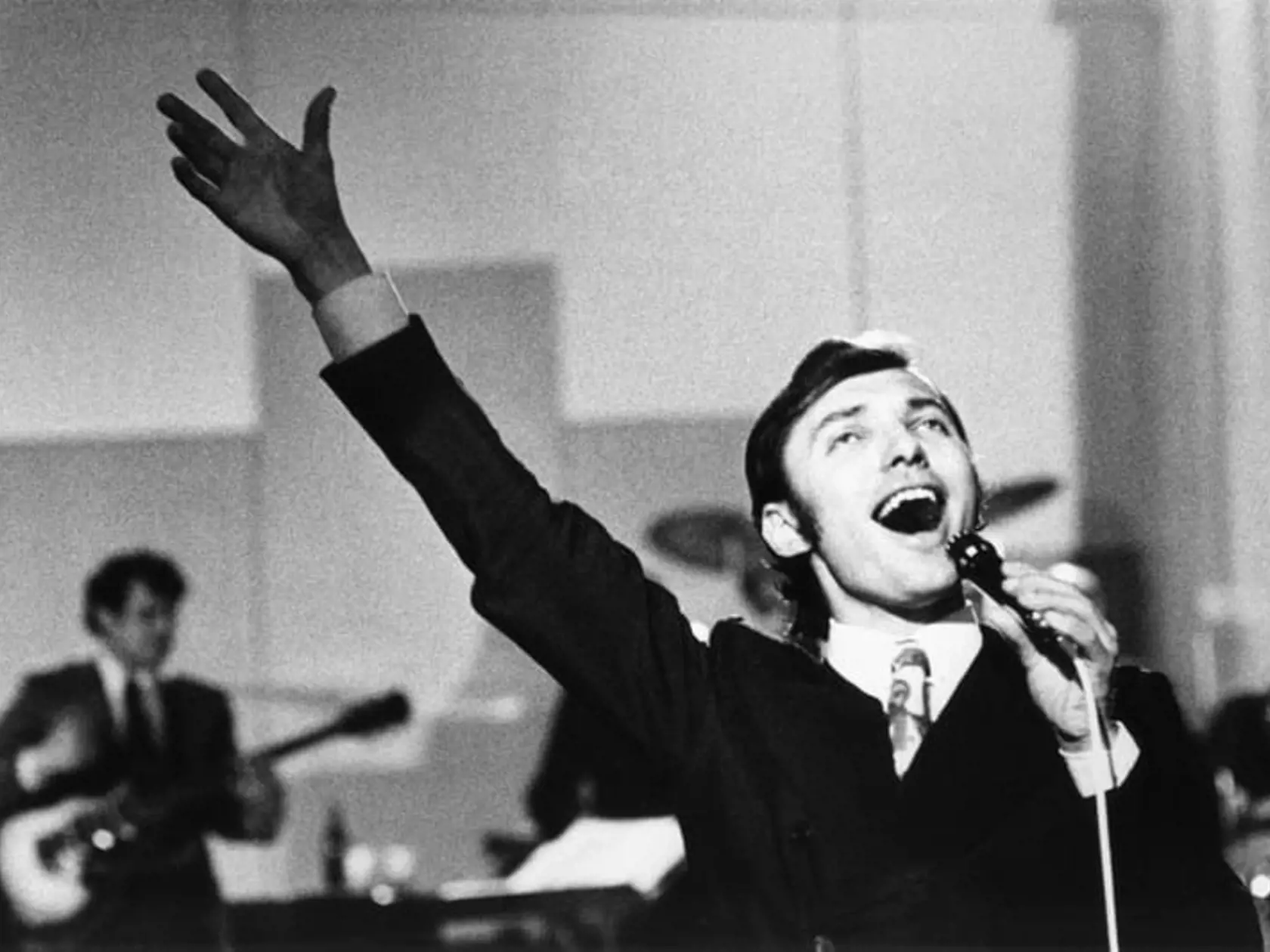 Karel Gott na snímke zo 70. rokov.