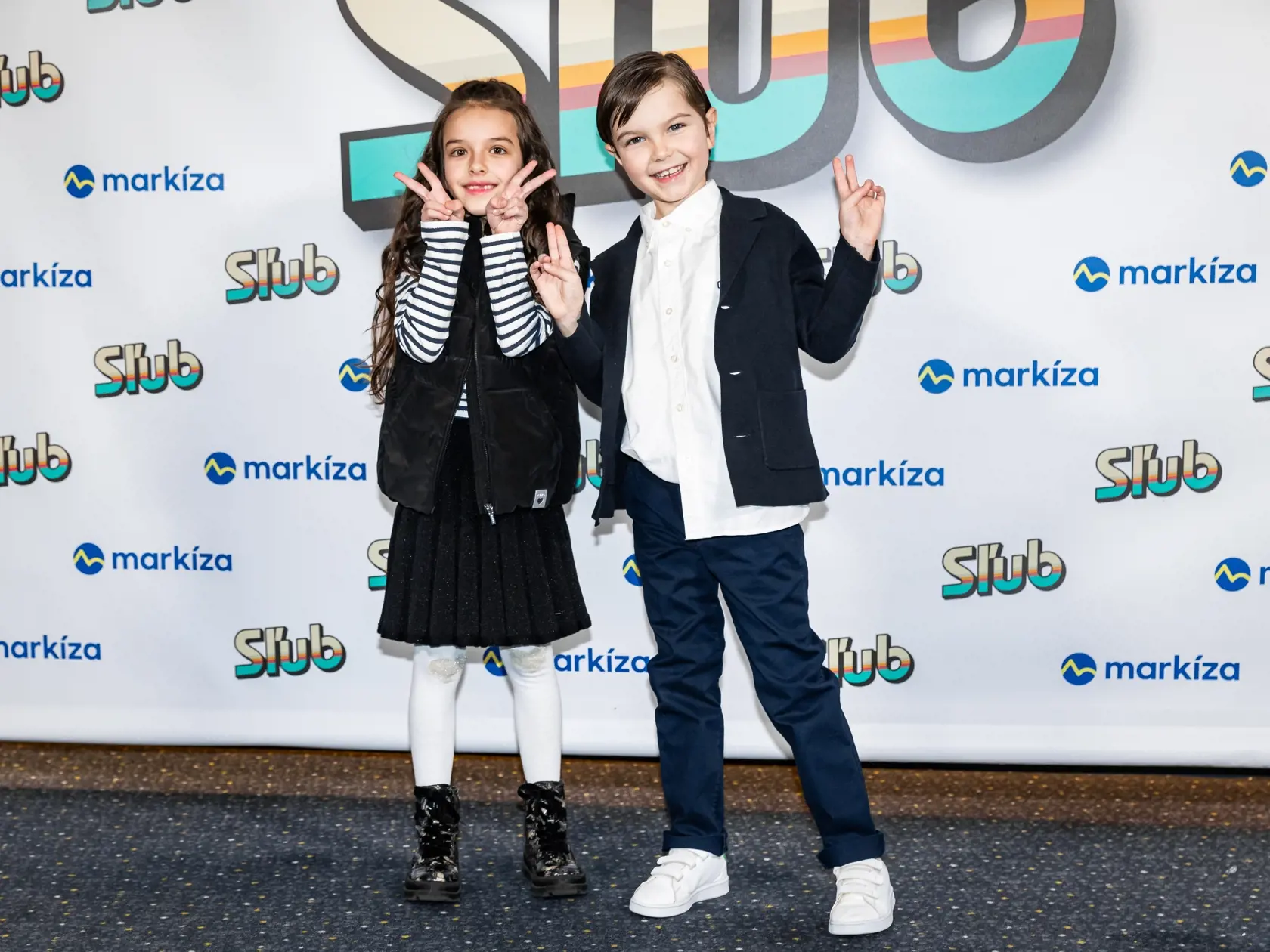 Premiéra denného televízneho seriálu “SĽUB” v Bratislave. Na snímke Nikolka Urbánková a Liam Nemček.