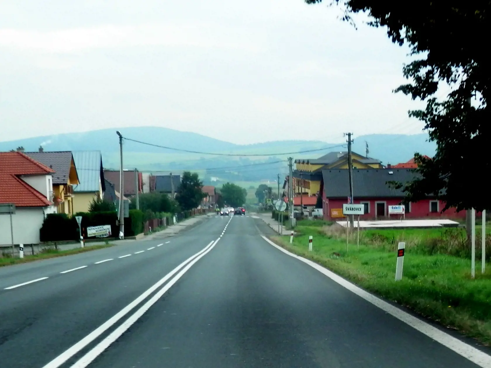 Obec: Švábovce okres Poprad To, že by miestnych trápil o niečo viac ako obyvateľov iných obcí odporný hmyz, je len málo pravdepodobné, ale isté je, že mnohí si pri názve dediny spomenú práve naňho, alebo že by na zemiaky, ktoré volajú v danom prostredí švábka?