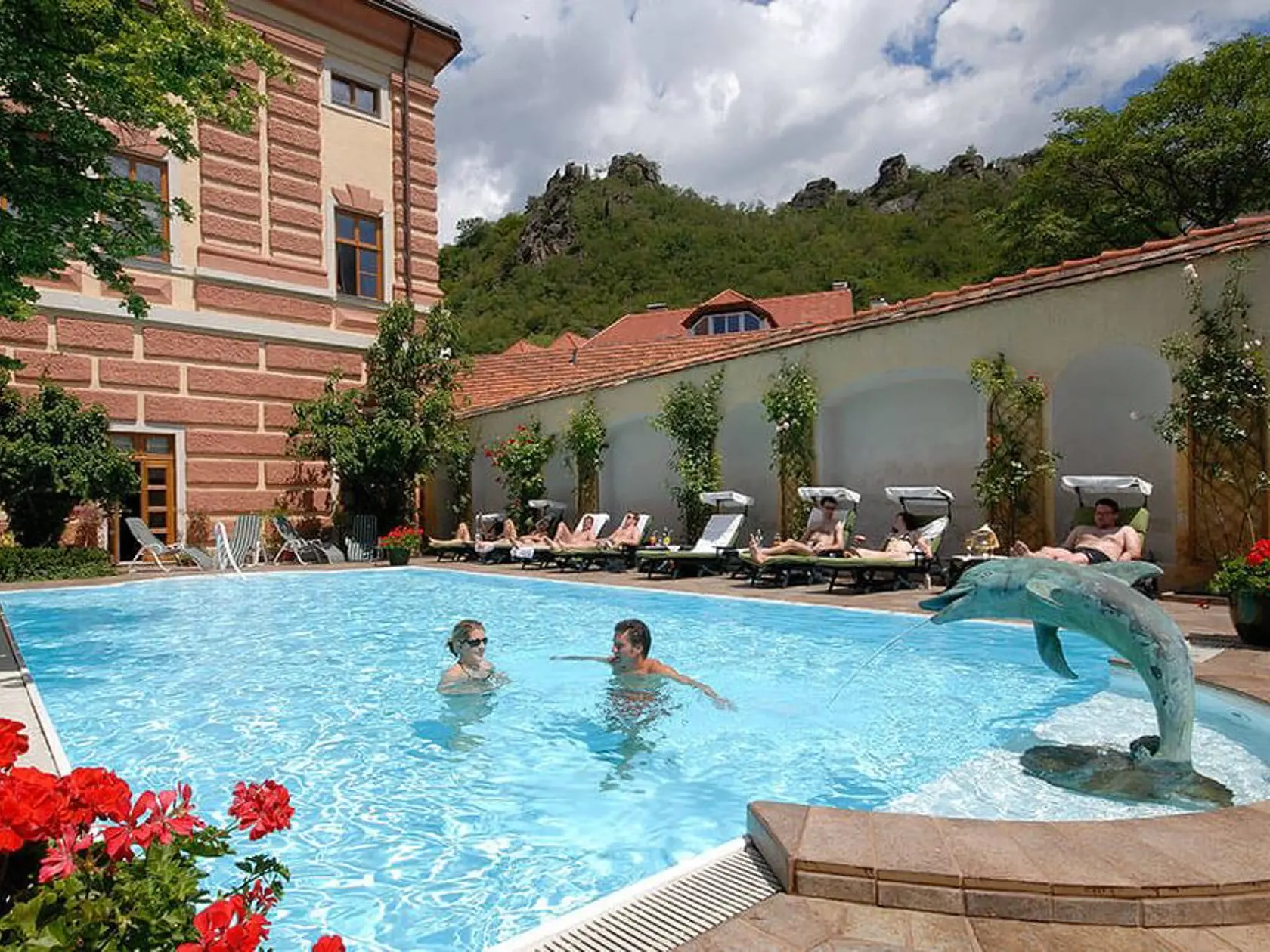 Hotel Dürnstein v známej vínnej oblasti Wachau navštevujú aj Slováci a mnohí tu aj pracujú.
