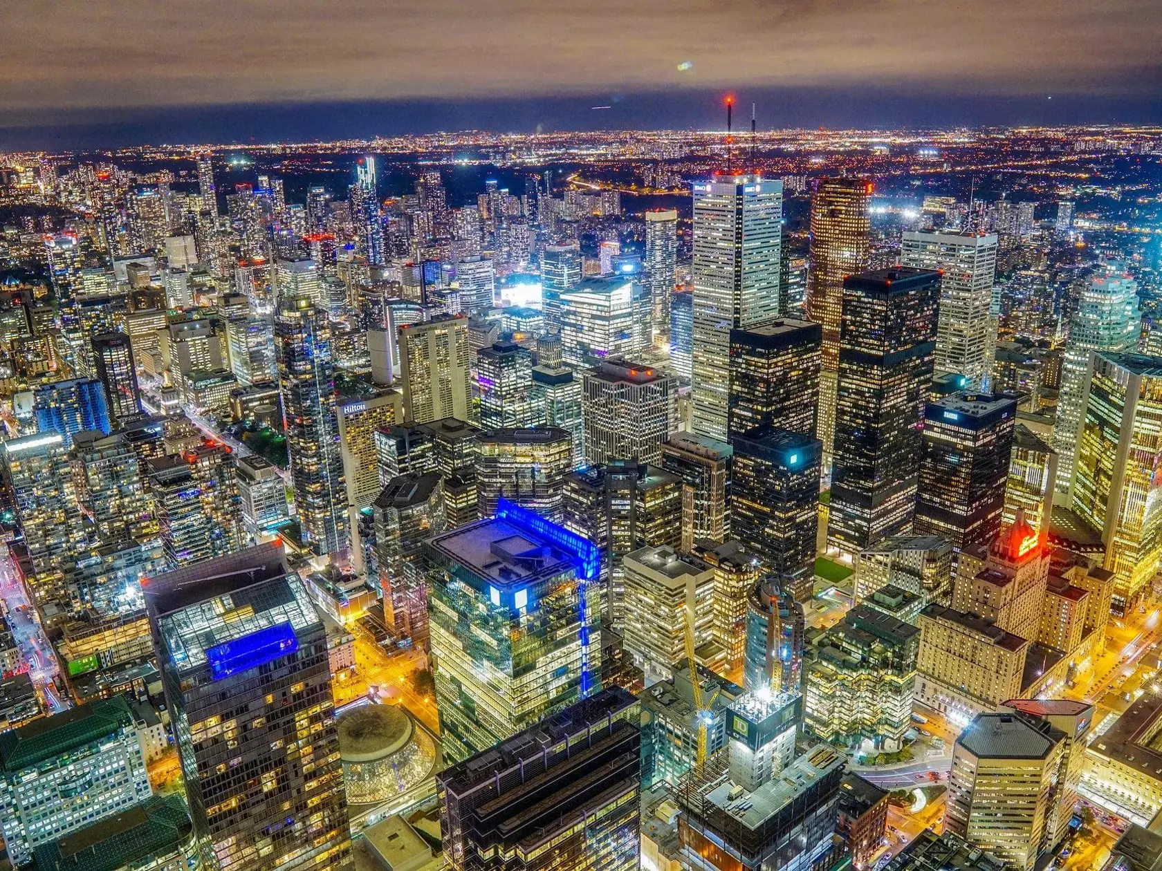 Toronto: Pohľad "z neba" na najväčšie kanadské mesto.