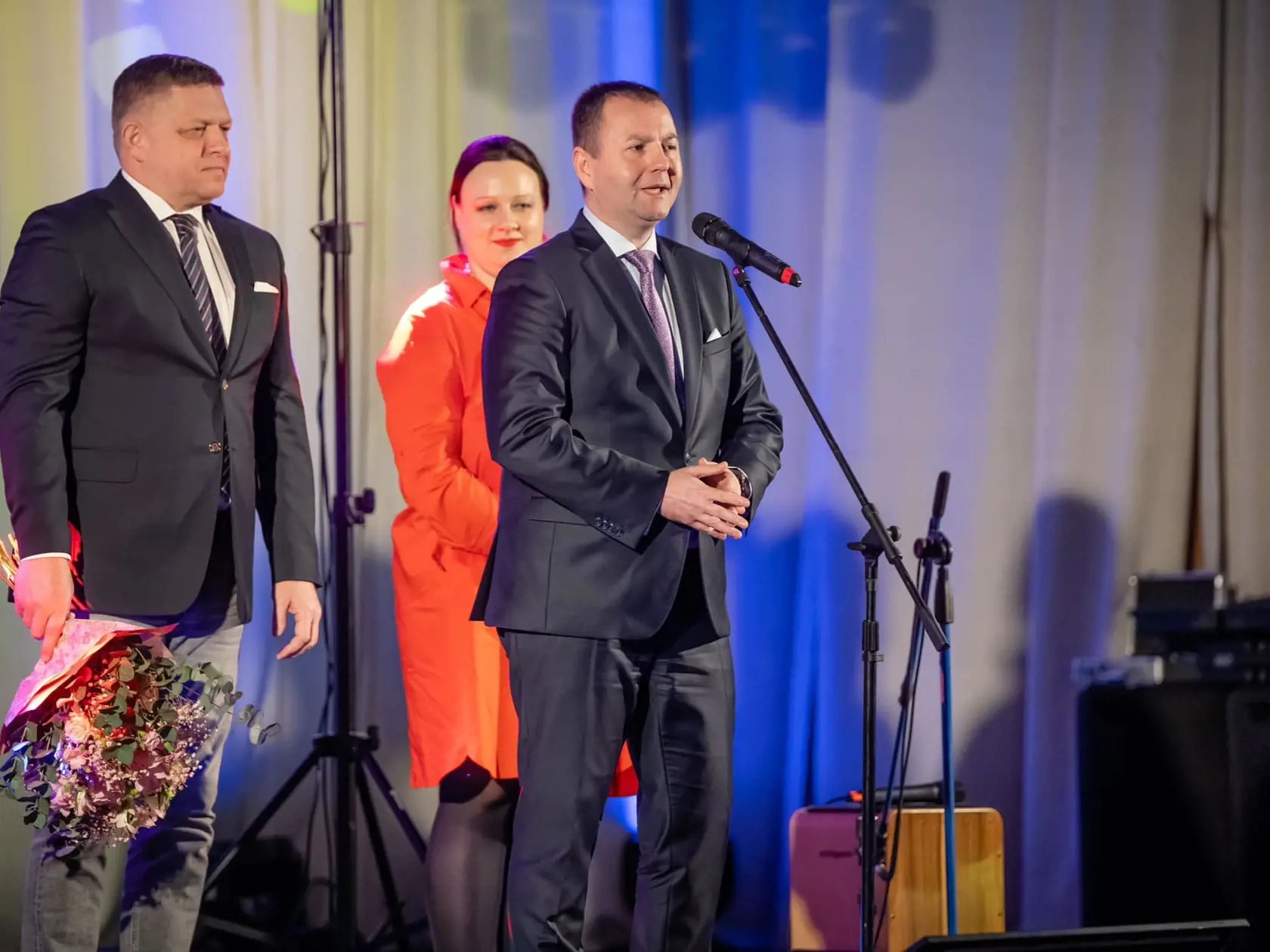 Marián Kéry, zdá sa, až taký populárny v kraji nie je.