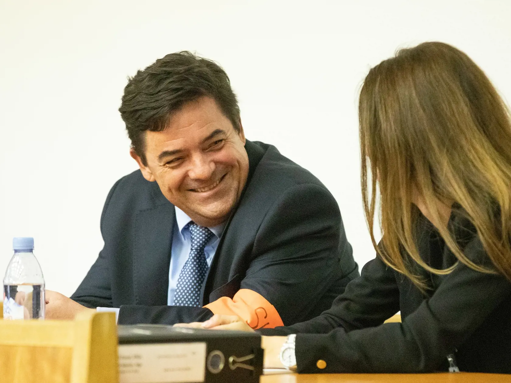 Na fotkách sú učastníci siedmeho pojednávania v kauze Zmenky. Prvý bol vypočutý obžalovaný Marián Kočner. Druhý vypočutý ako svedok Peter Tóth. Na fotke je Marian Kočner.