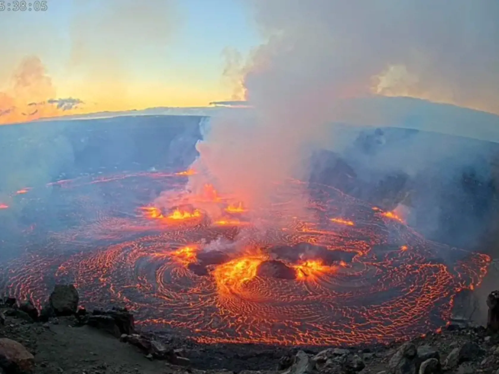 Havajská sopka Kilauea opäť chrlí lávu
