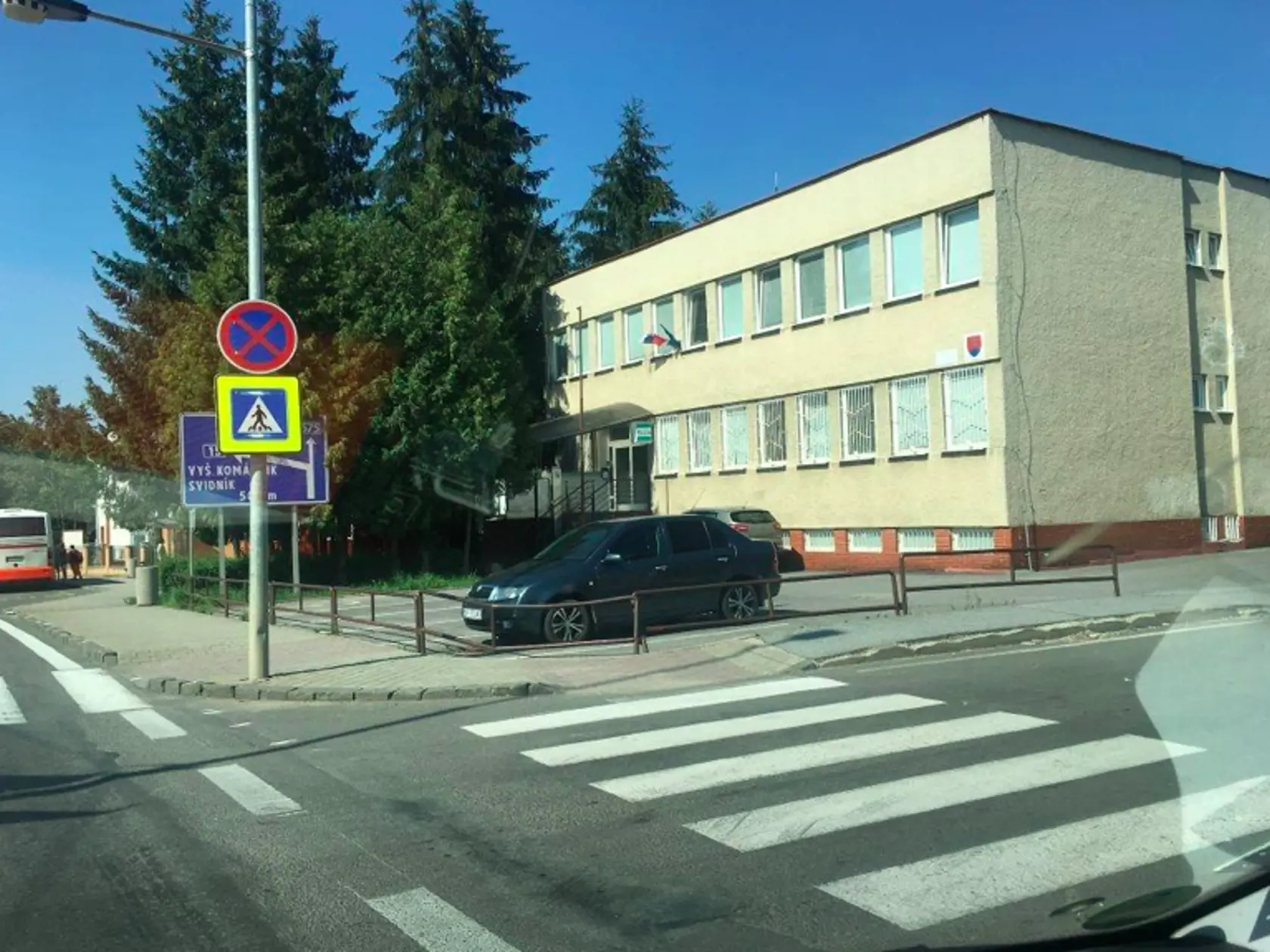 Stropkovská polícia, kde pracuje exmanželka Radka Hanáka.