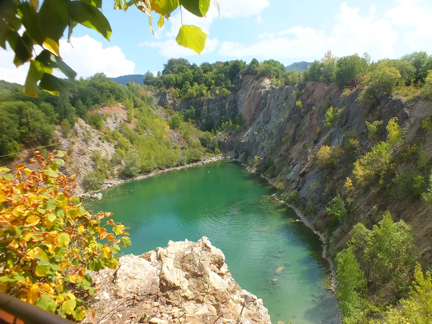 Jedinečná atrakcia zipline je vhodná pre mladých aj dospelých. Vyskúšal si ju aj župan Rasťo Trnka.