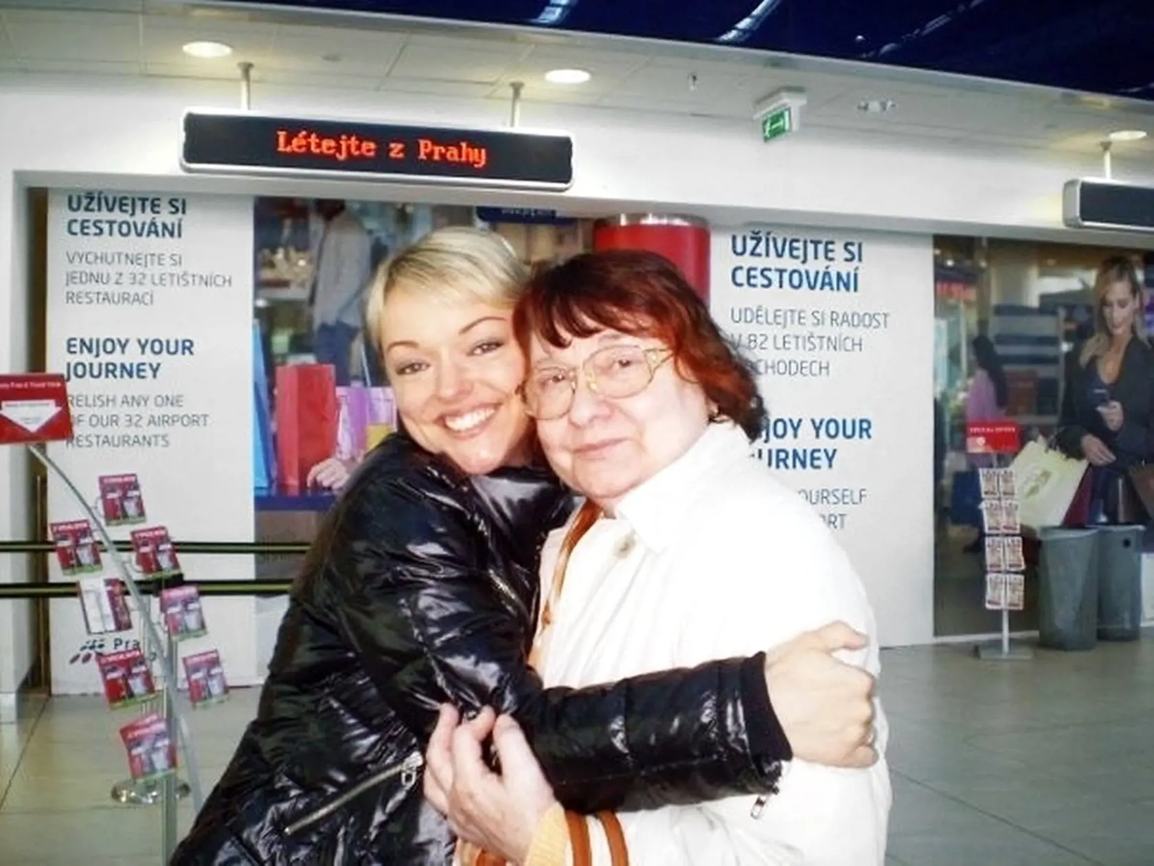 Dominika spočiatku bývala u mamy Antónie Zacpalovej.